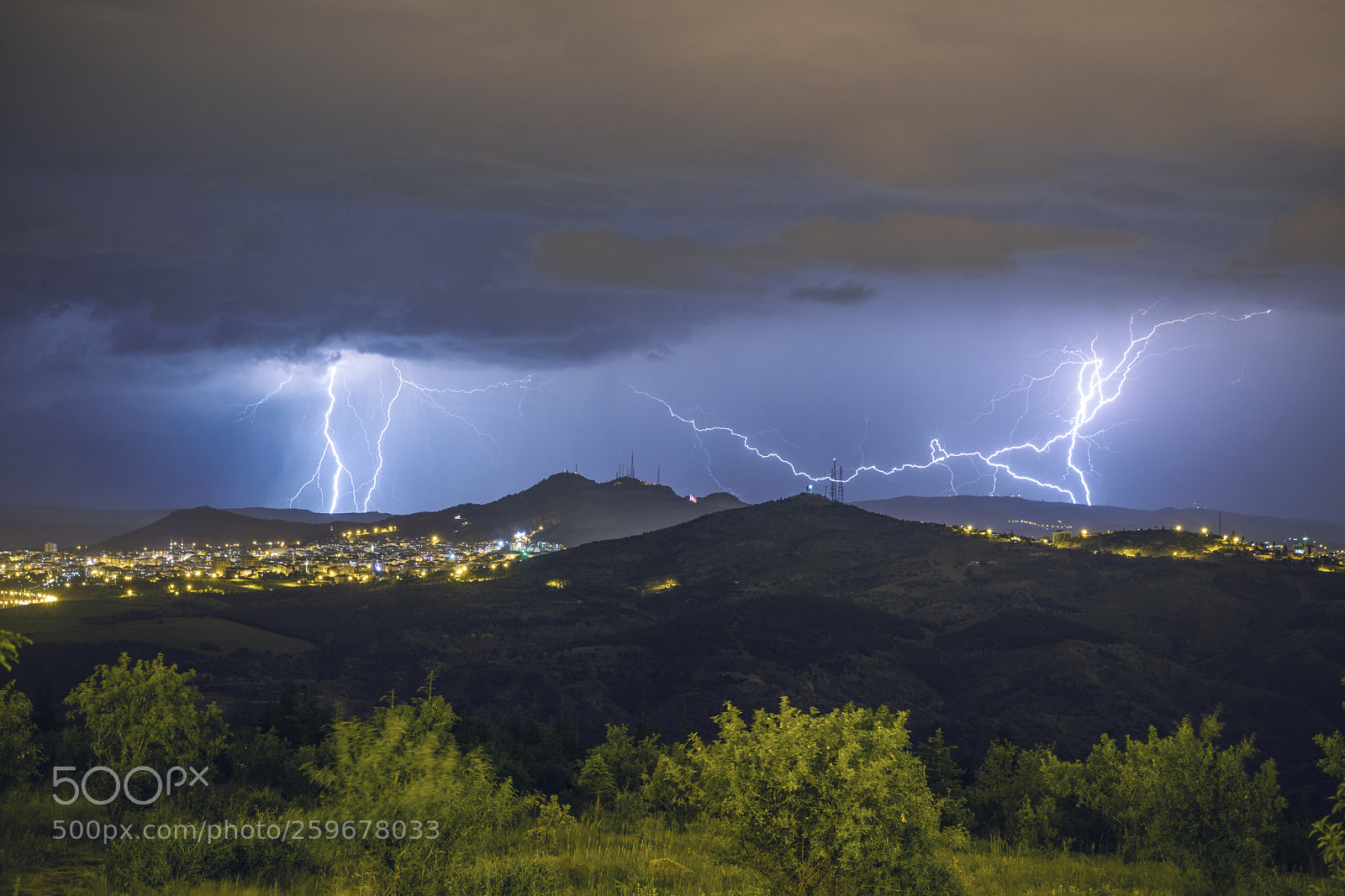 Canon EOS 5D Mark IV sample photo. 2018 ankara/turkey lightning photography