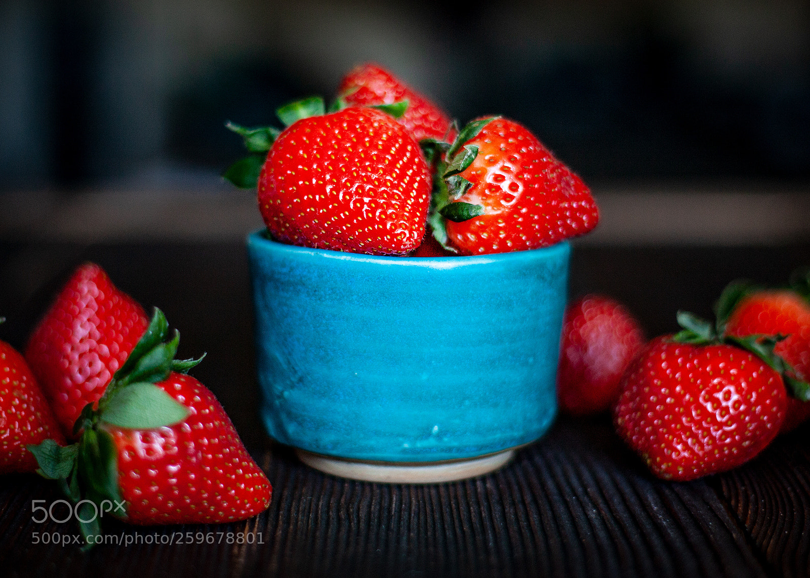 Canon EOS 5D Mark II sample photo. Strawberries in a cup. photography