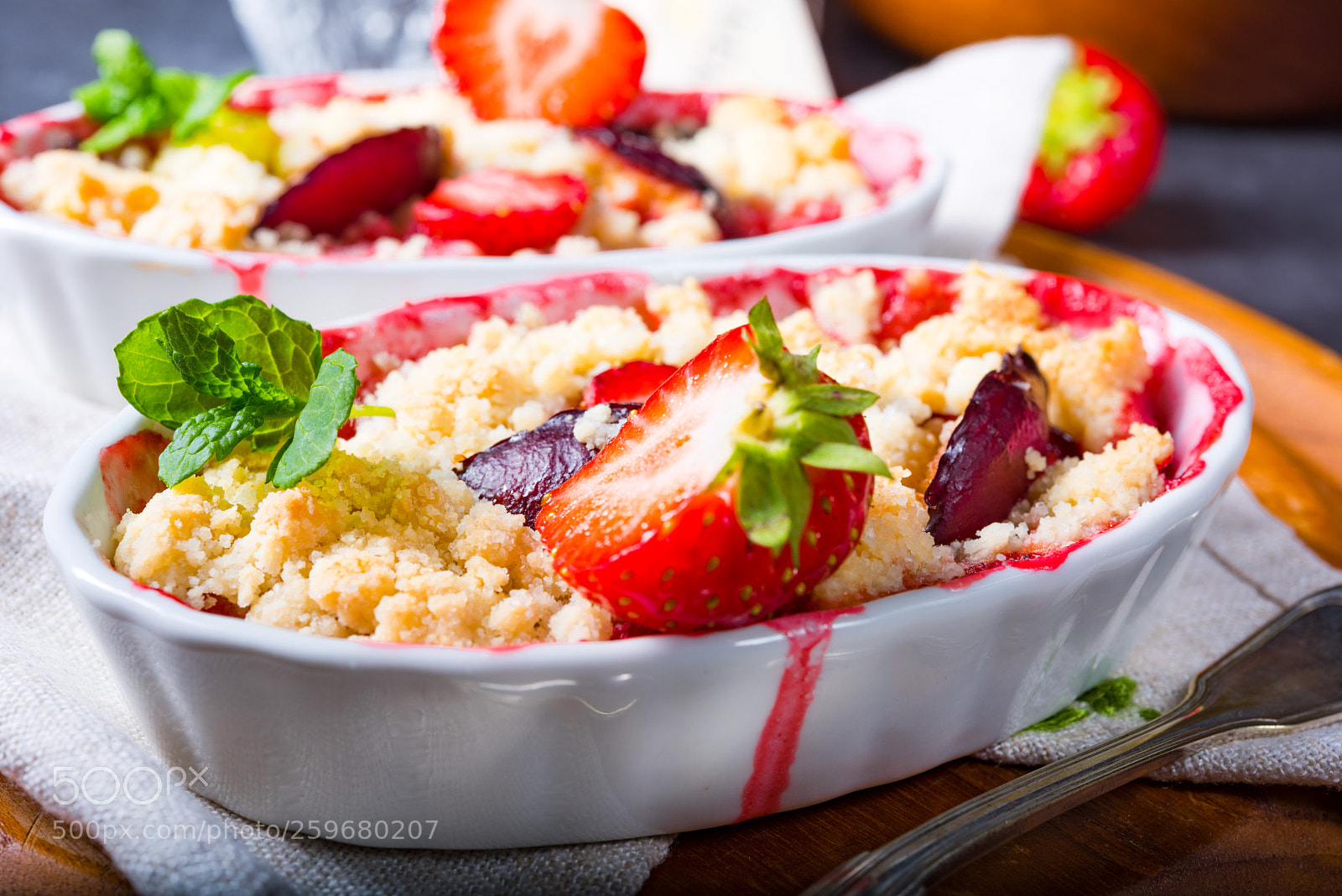 Nikon D810 sample photo. Strawberry tart with vanilla photography