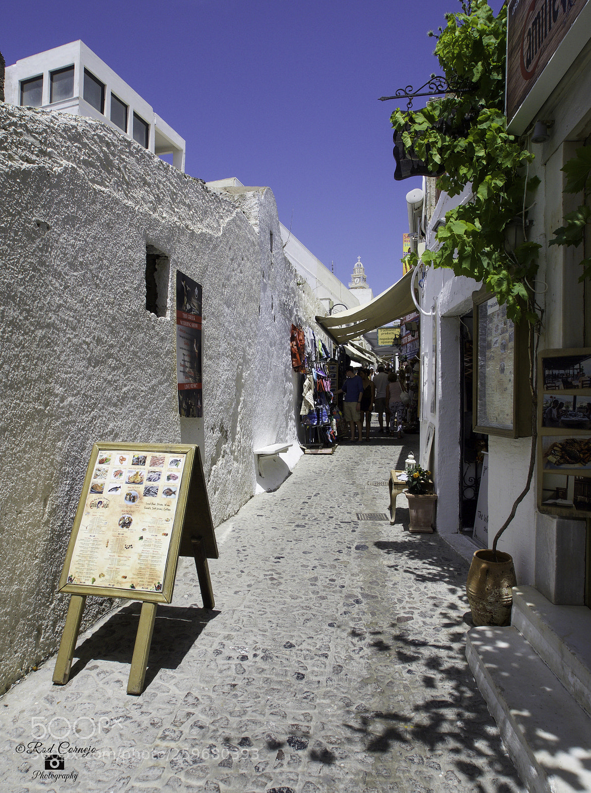 Olympus OM-D E-M5 II sample photo. Walkways of santorini... photography