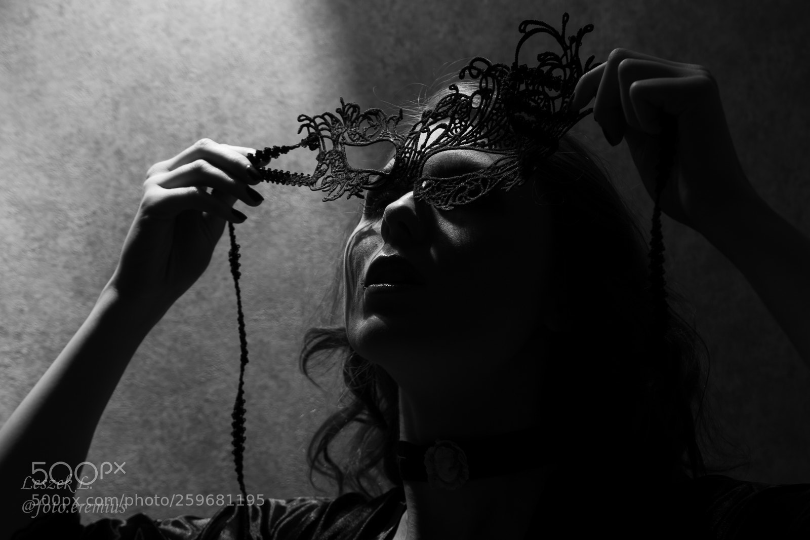 Nikon D7100 sample photo. Mask photography