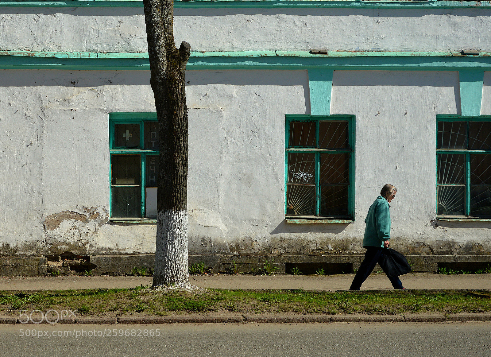 Nikon D3200 sample photo. Новая Ладога,из серии Просто прохожие photography