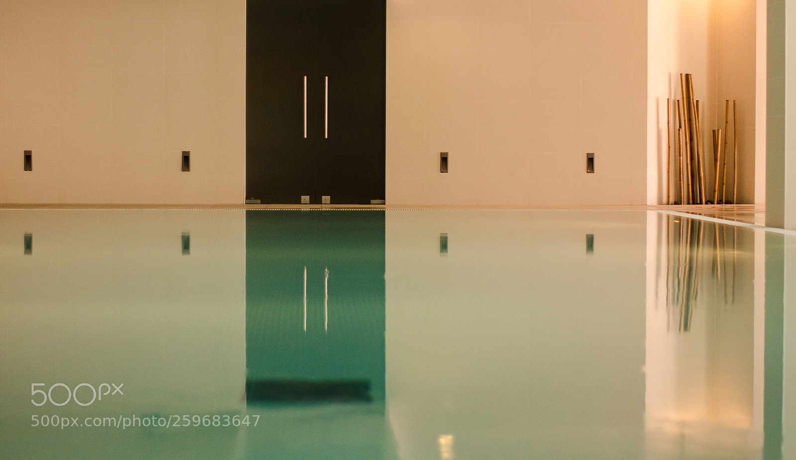 Nikon D5100 sample photo. Swimming pool lagos photography
