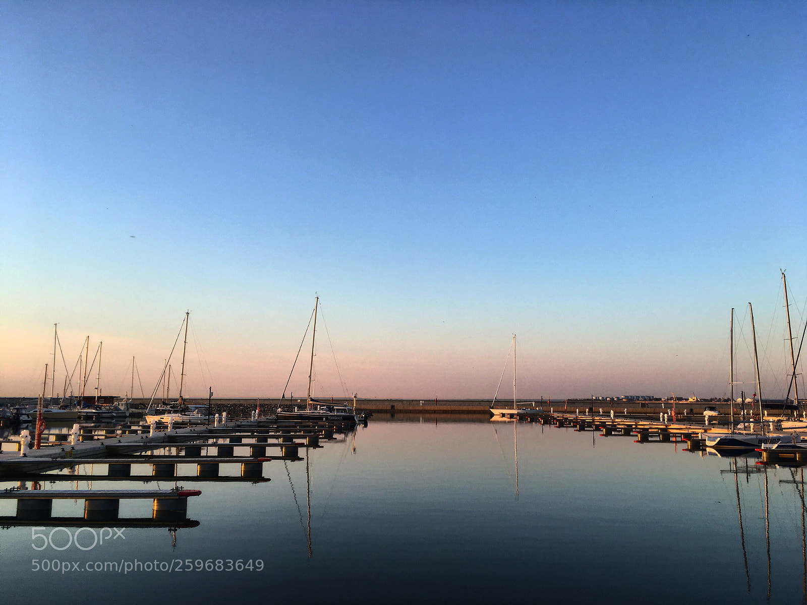 Apple iPhone SE sample photo. ?⛵️ photography