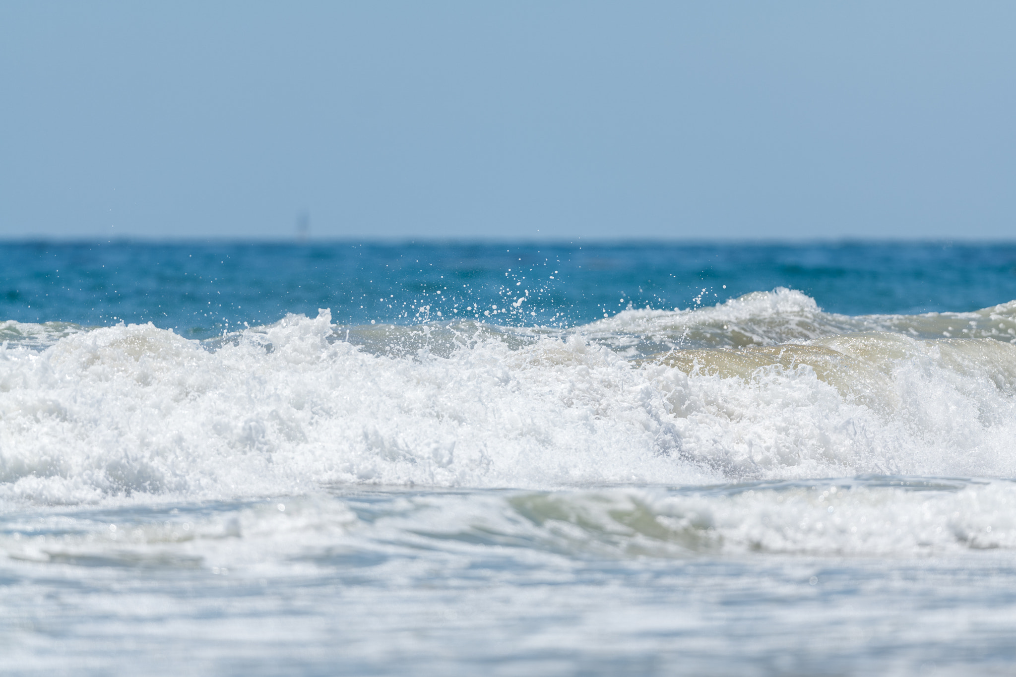 Leica SL (Typ 601) sample photo. Beautiful sunny day in the beach photography