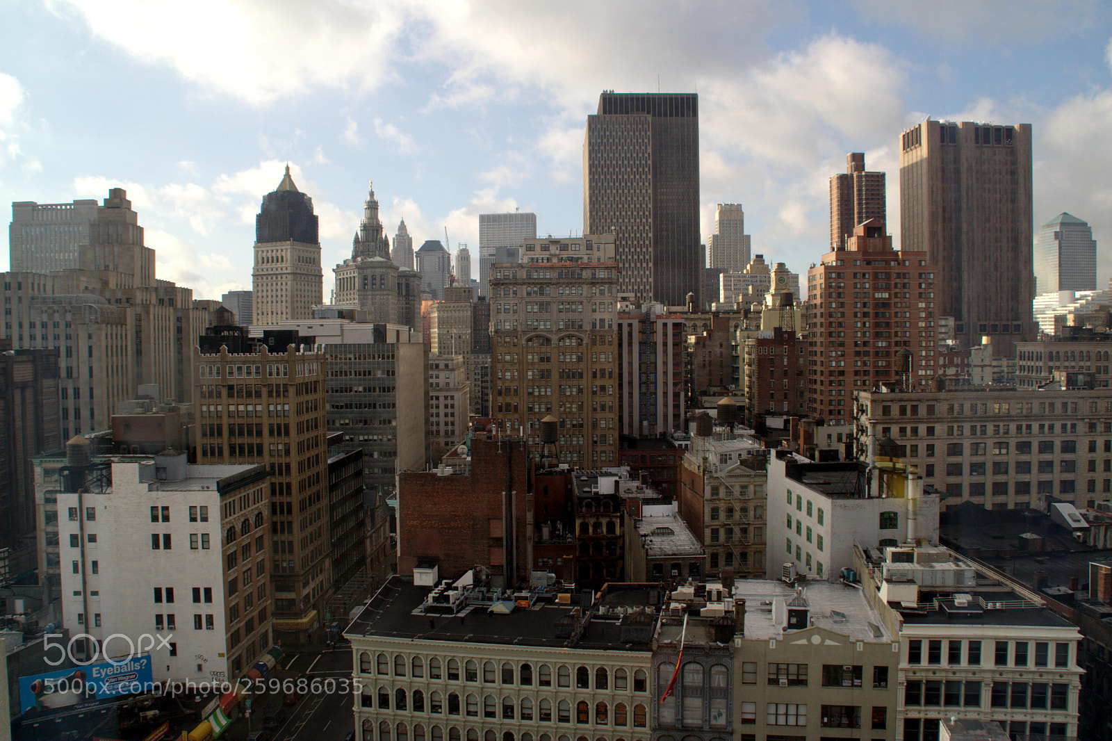 Canon EOS 350D (EOS Digital Rebel XT / EOS Kiss Digital N) sample photo. Gotham de dia photography
