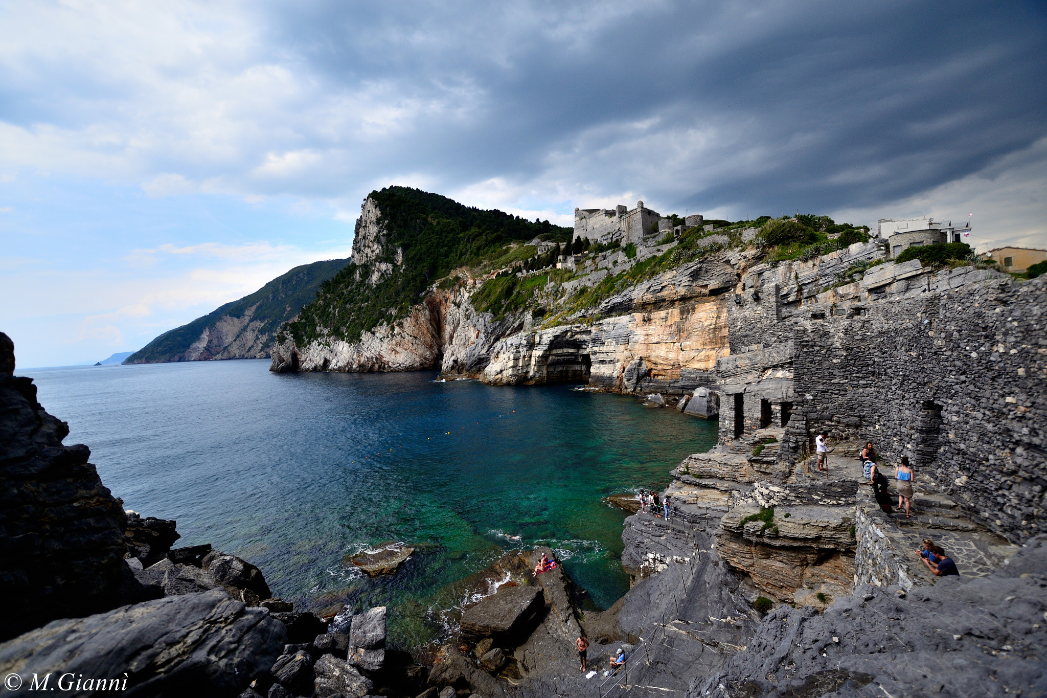 Nikon D3100 + Sigma 10-20mm F3.5 EX DC HSM sample photo. Grotta byron photography