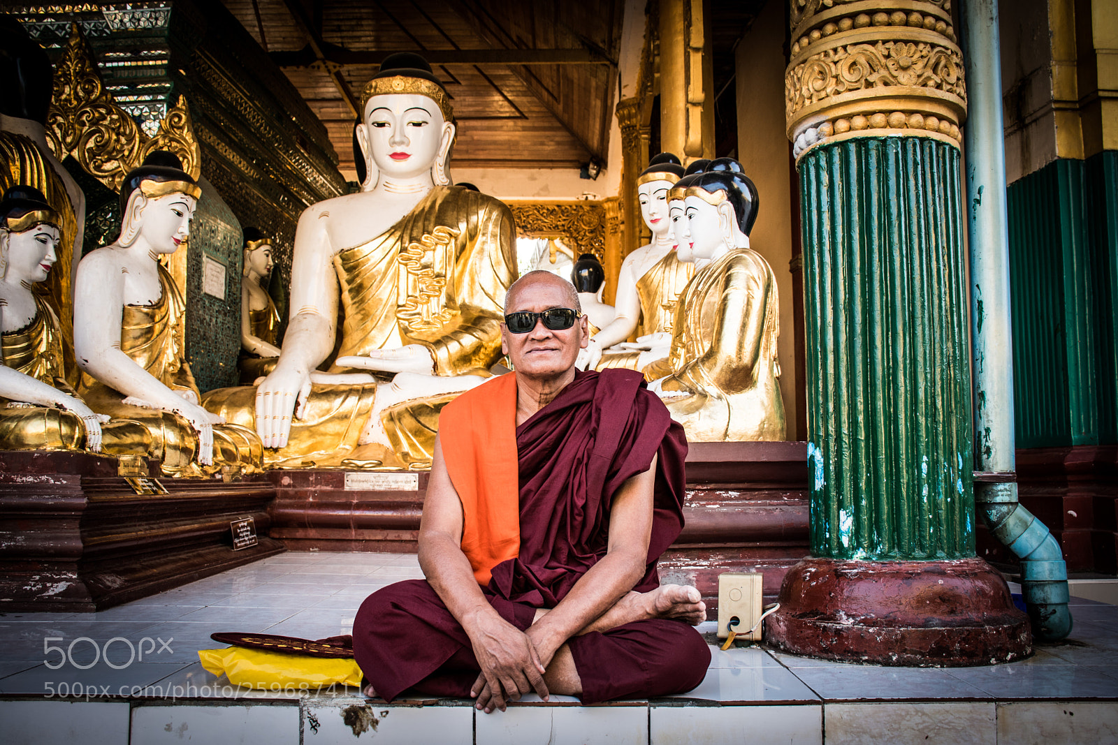Nikon D5500 sample photo. Monk and sun glass photography