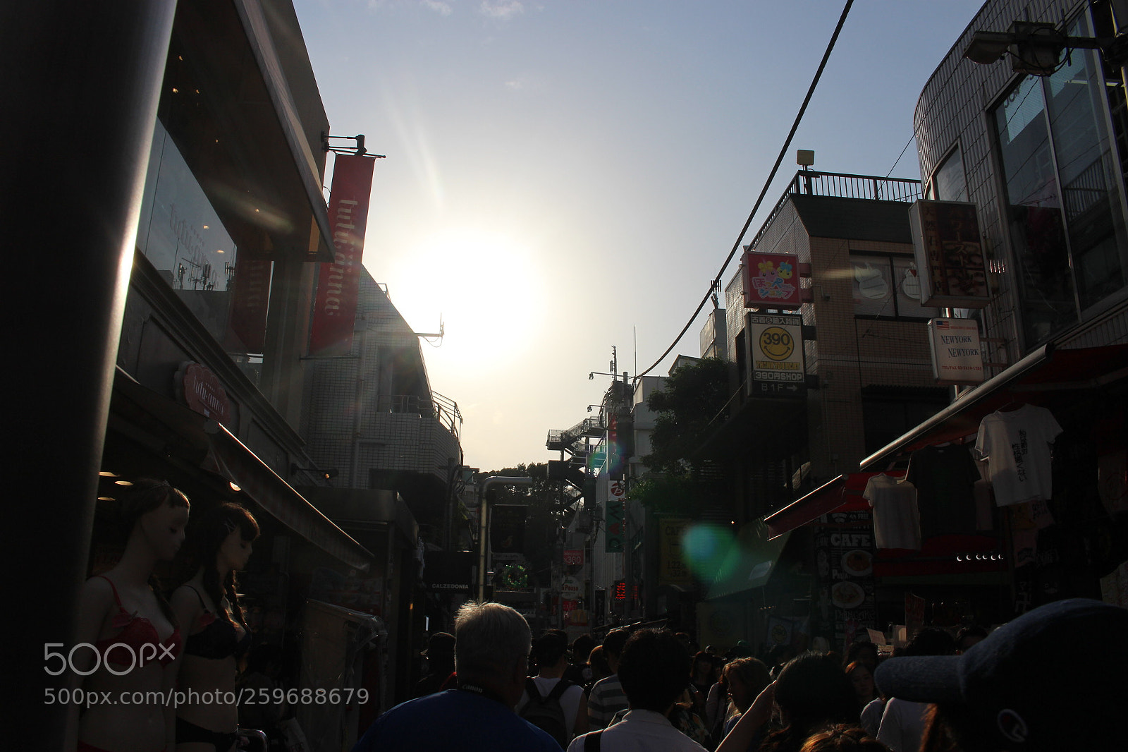 Canon EOS 100D (EOS Rebel SL1 / EOS Kiss X7) sample photo. Harazuku photography