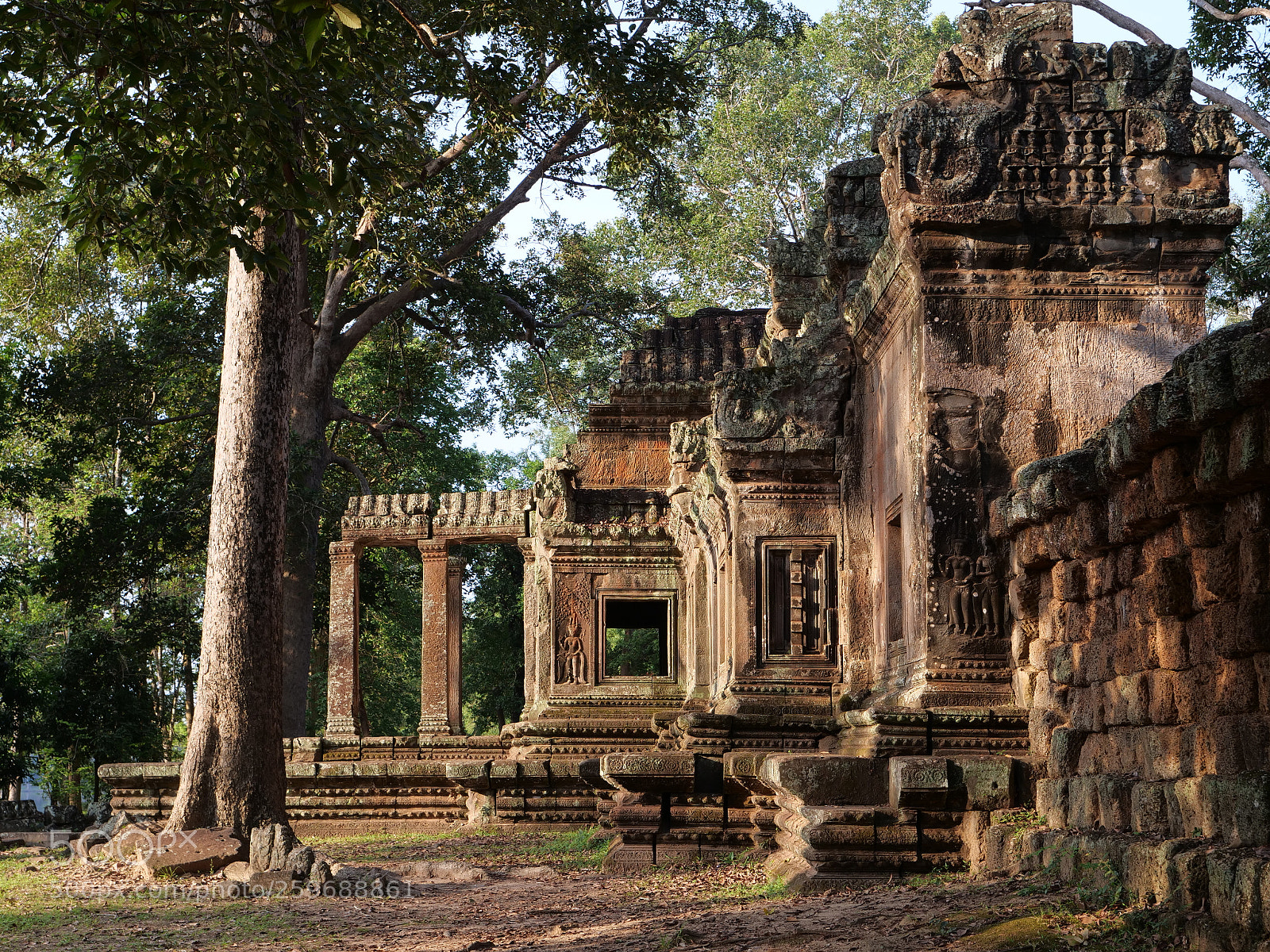 Panasonic Lumix DC-G9 sample photo. Angkor photography