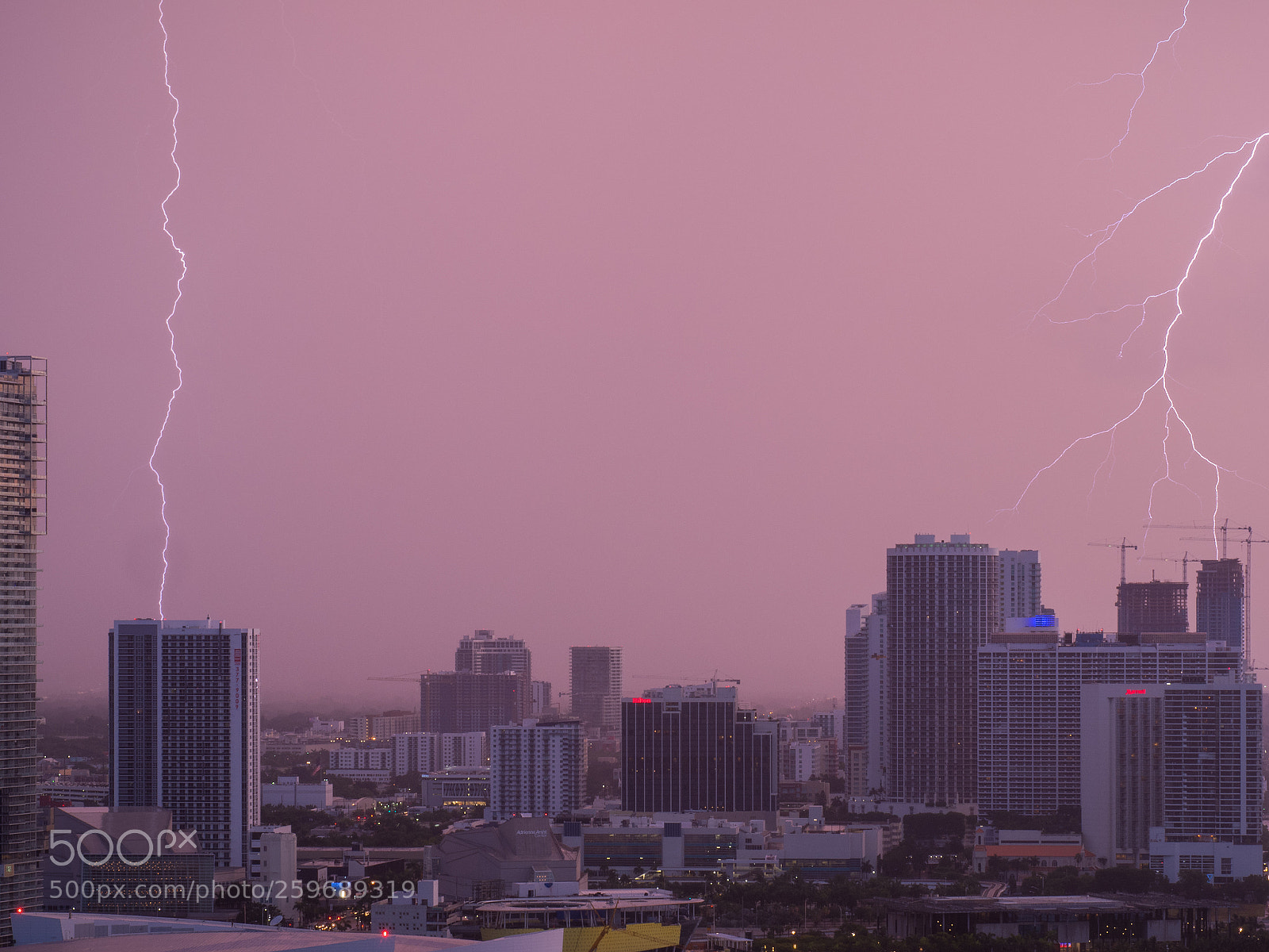Olympus OM-D E-M1 sample photo. Lightning forks photography