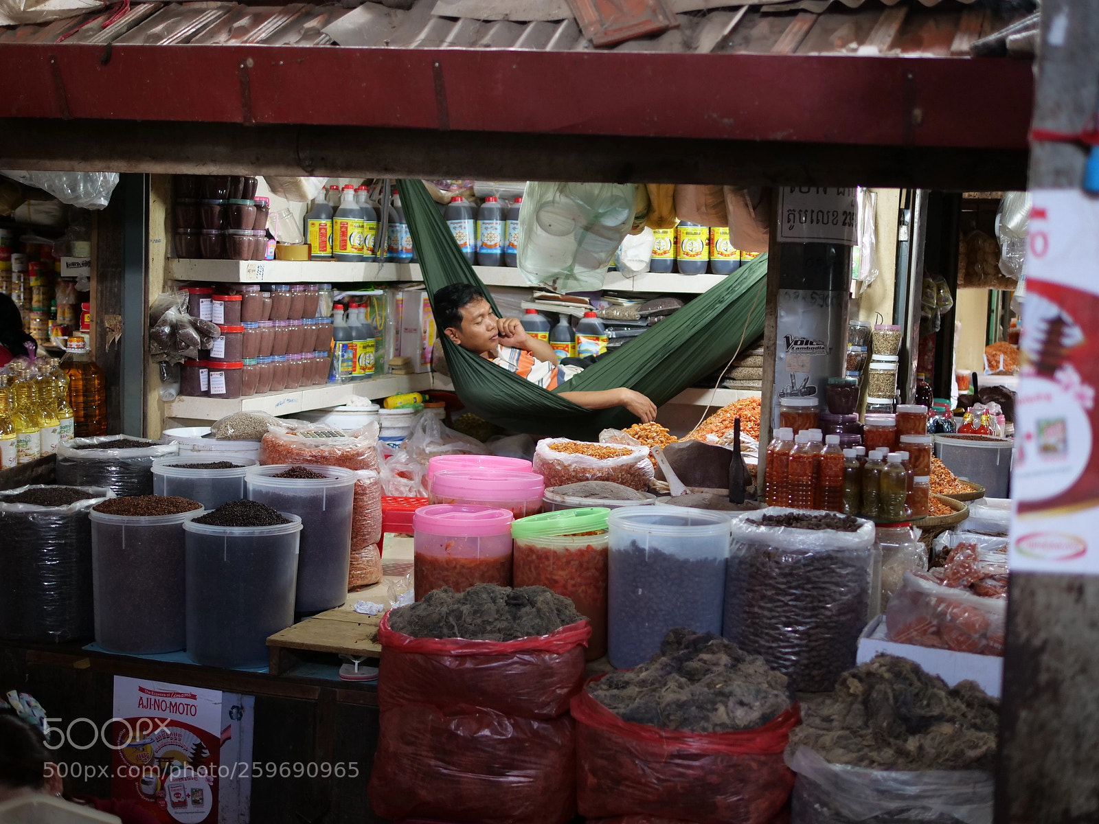 Panasonic Lumix DC-G9 sample photo. Pepper merchant photography