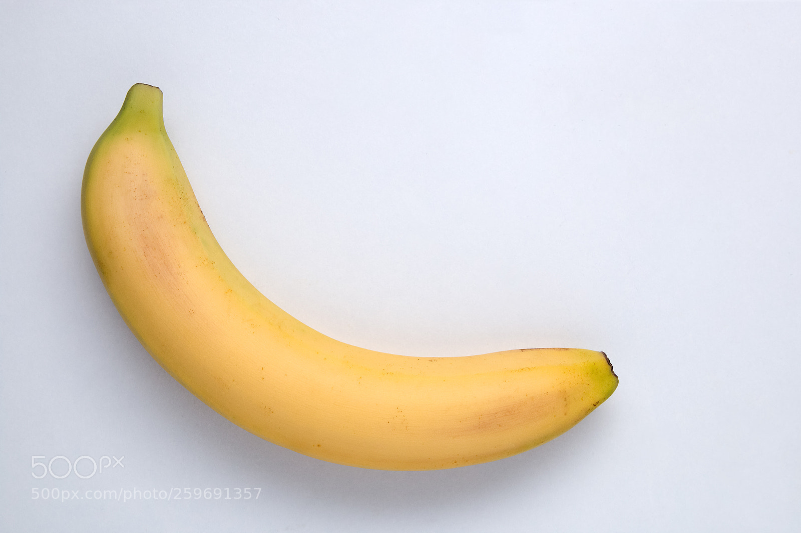 Canon EOS 70D sample photo. Natural looking banana on photography