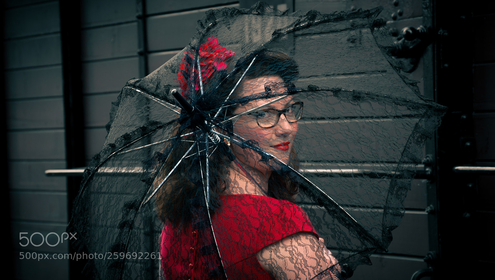 Nikon D7200 sample photo. The black umbrella photography