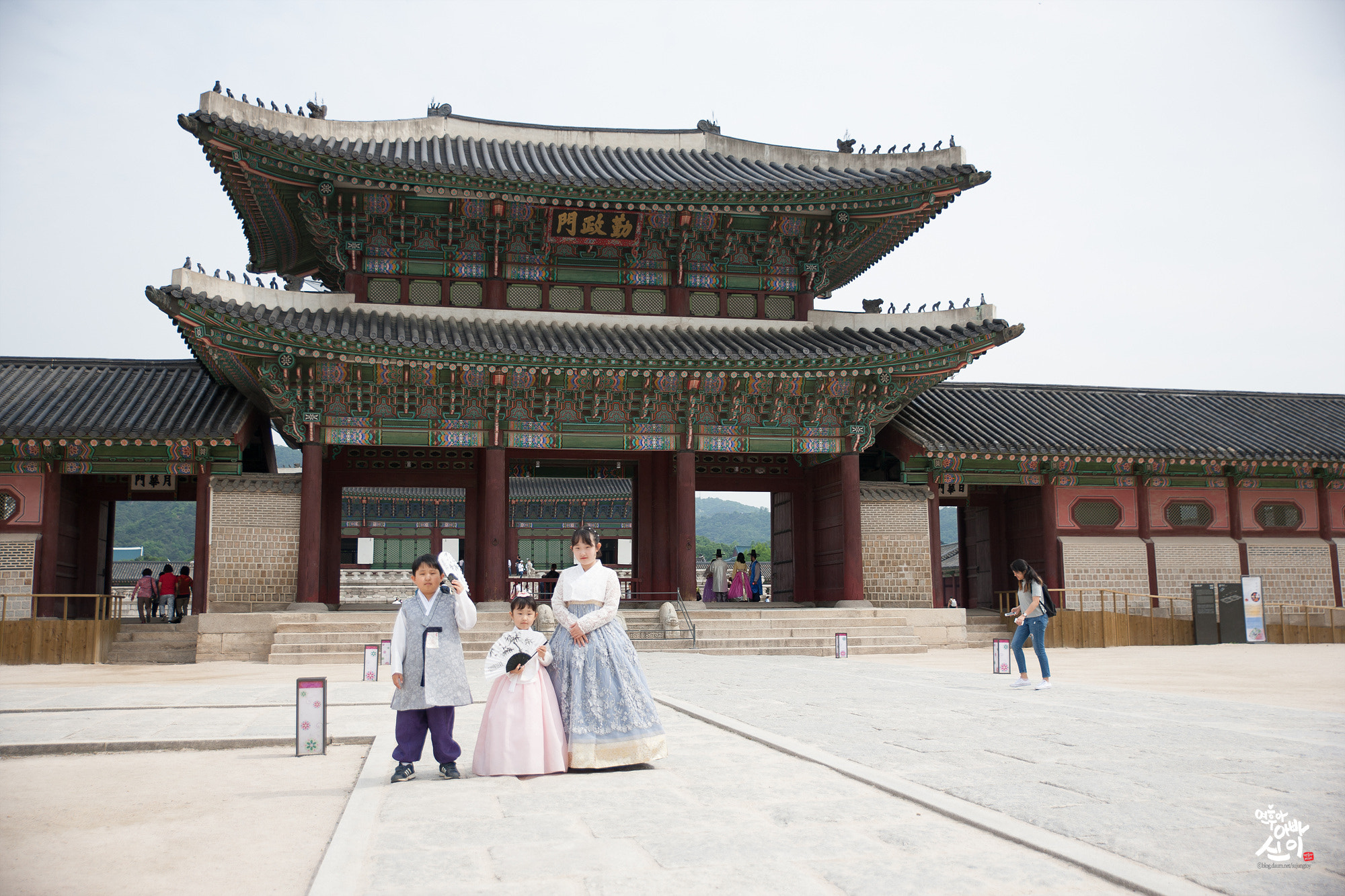 Canon EOS-1Ds Mark III sample photo. Gyeongbok palace~ outing photography