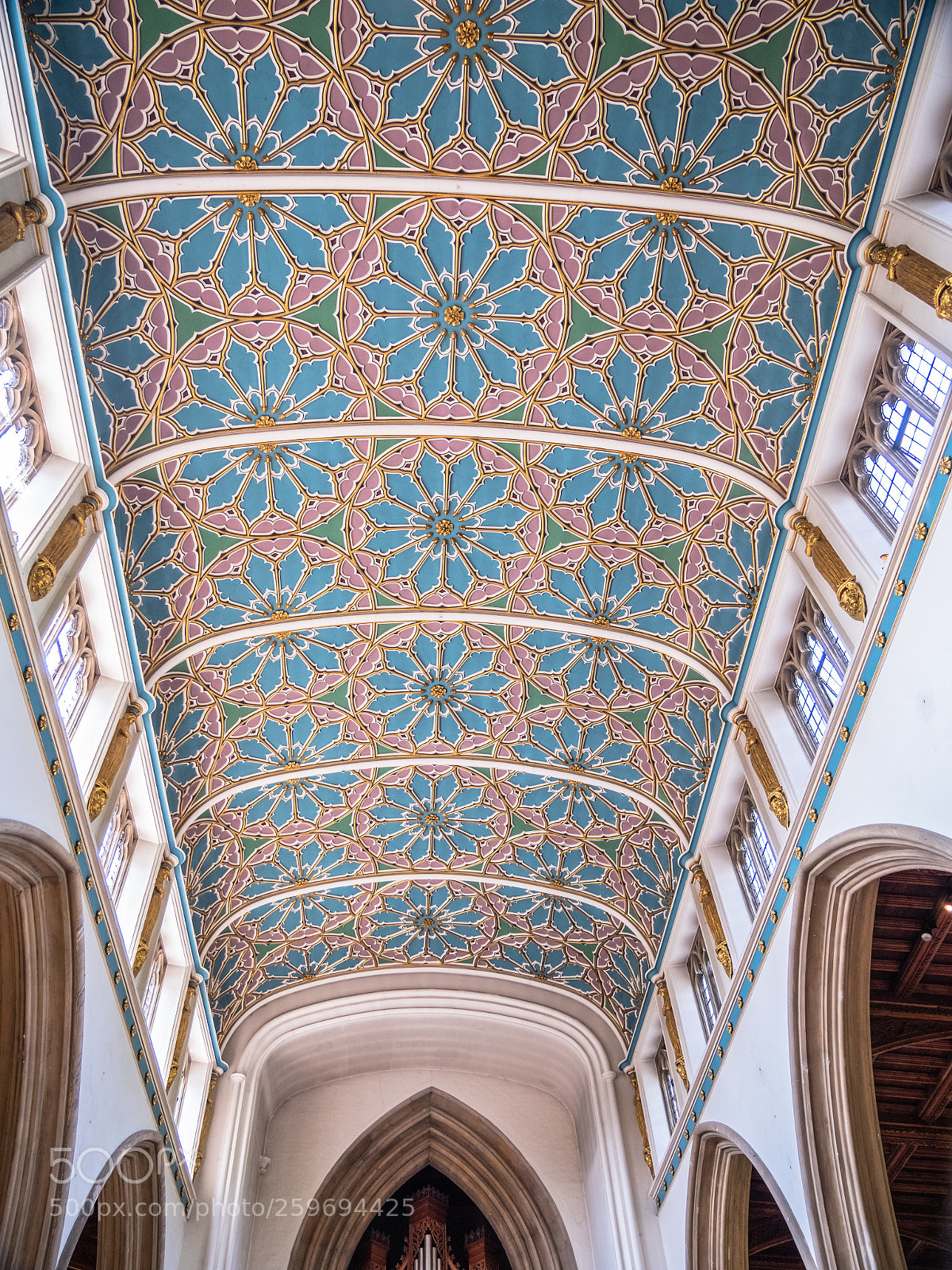 Panasonic Lumix DMC-GX8 sample photo. The ornate ceiling at photography