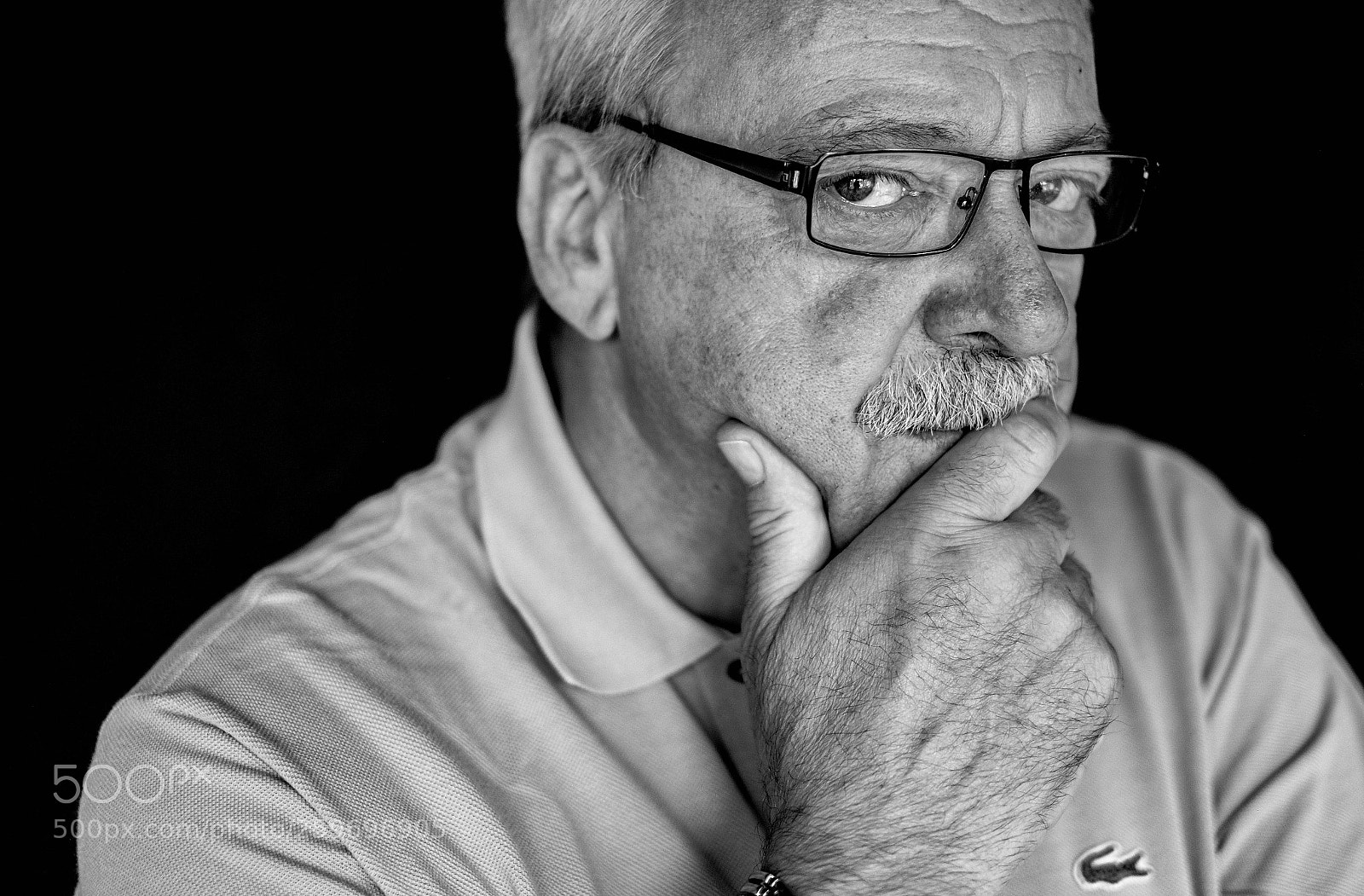 Fujifilm X-T2 sample photo. Männerportrait available light photography