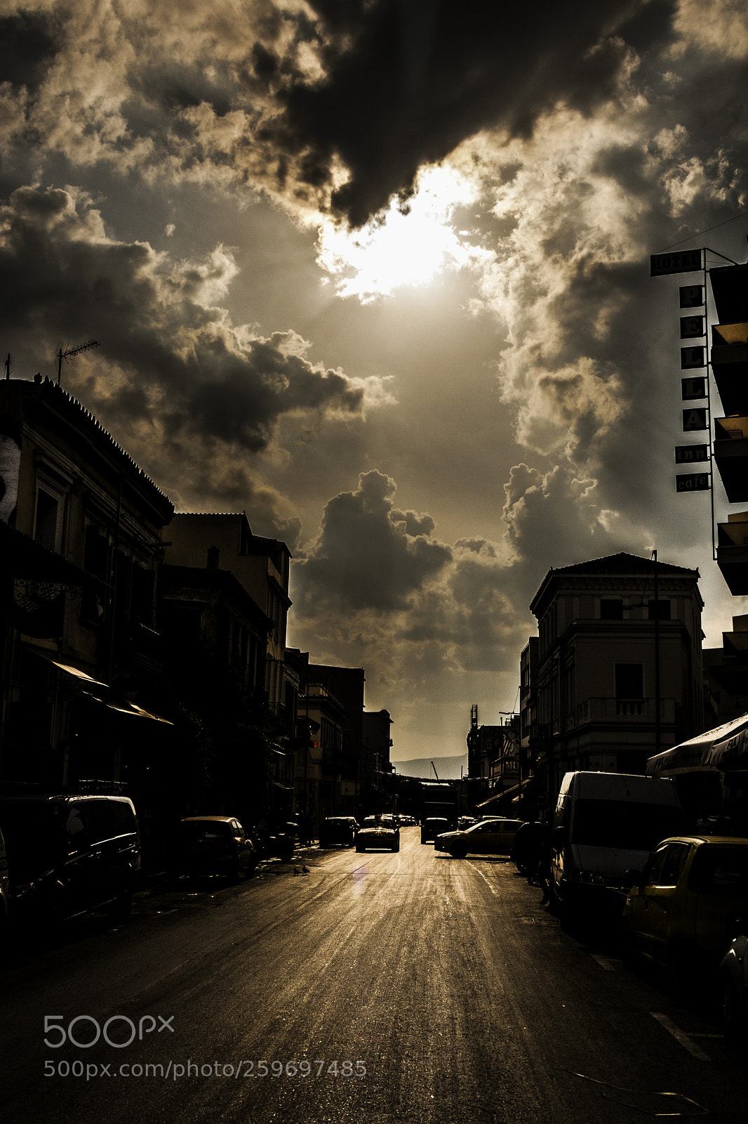 Canon EOS 750D (EOS Rebel T6i / EOS Kiss X8i) sample photo. Aftrer rain photography