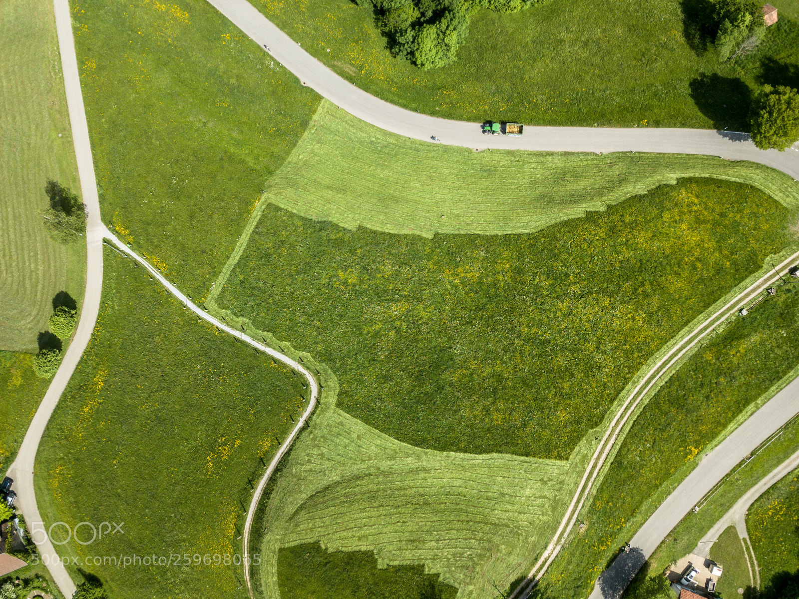 DJI FC220 sample photo. Heuwetter photography