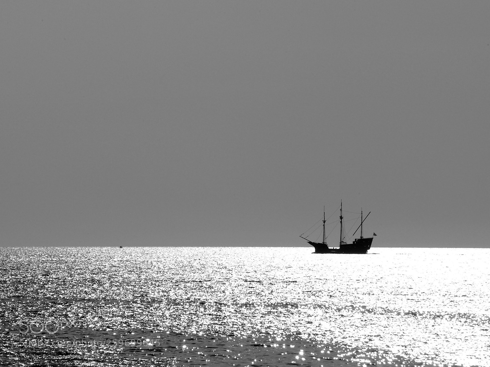 Fujifilm FinePix S3 Pro sample photo. The old ship photography