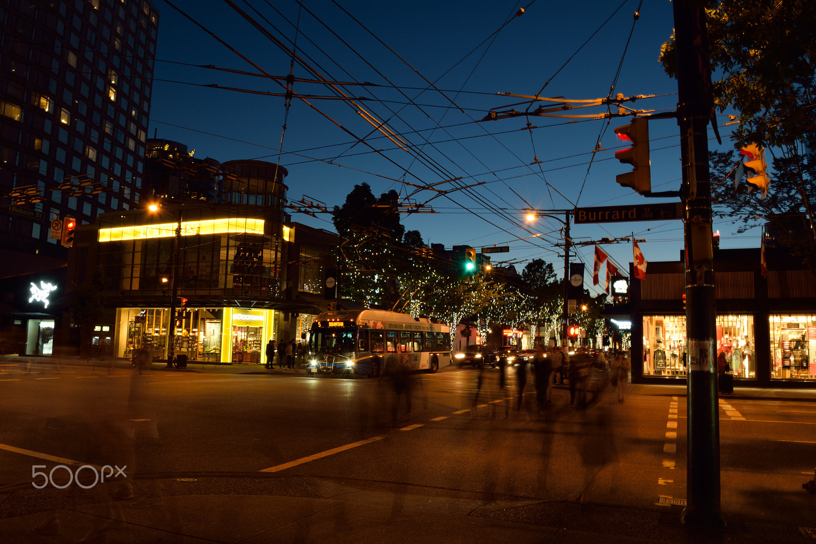 Nikon D5300 sample photo. Vancouver robson street photography