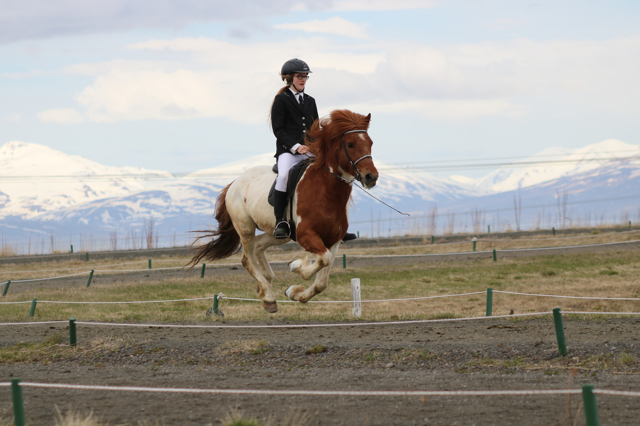 Canon EF 70-300 F4-5.6 IS II USM sample photo. Stökk / jump photography