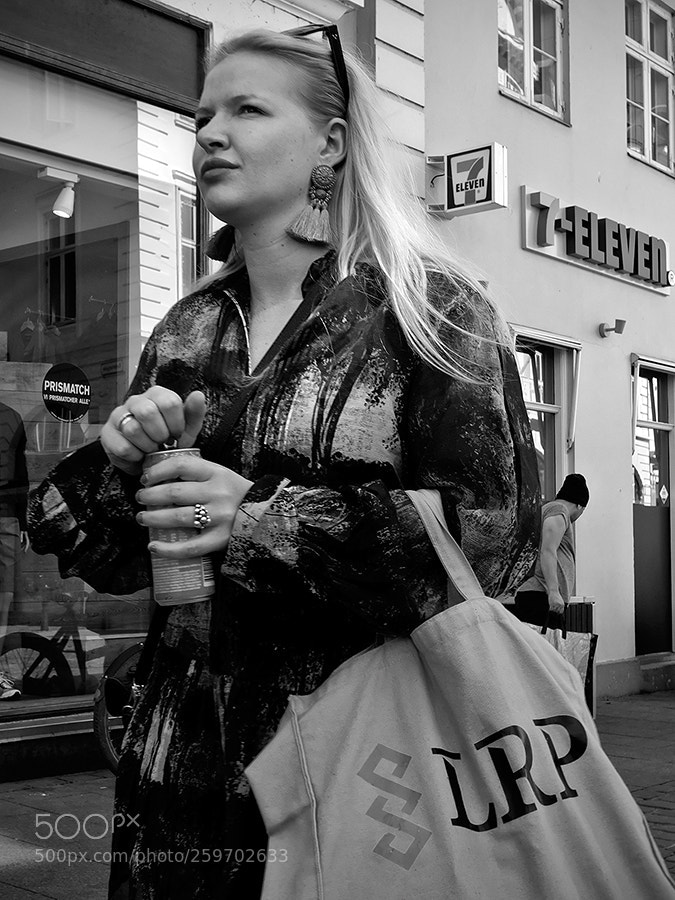 Fujifilm X-Pro2 sample photo. Opening a can photography