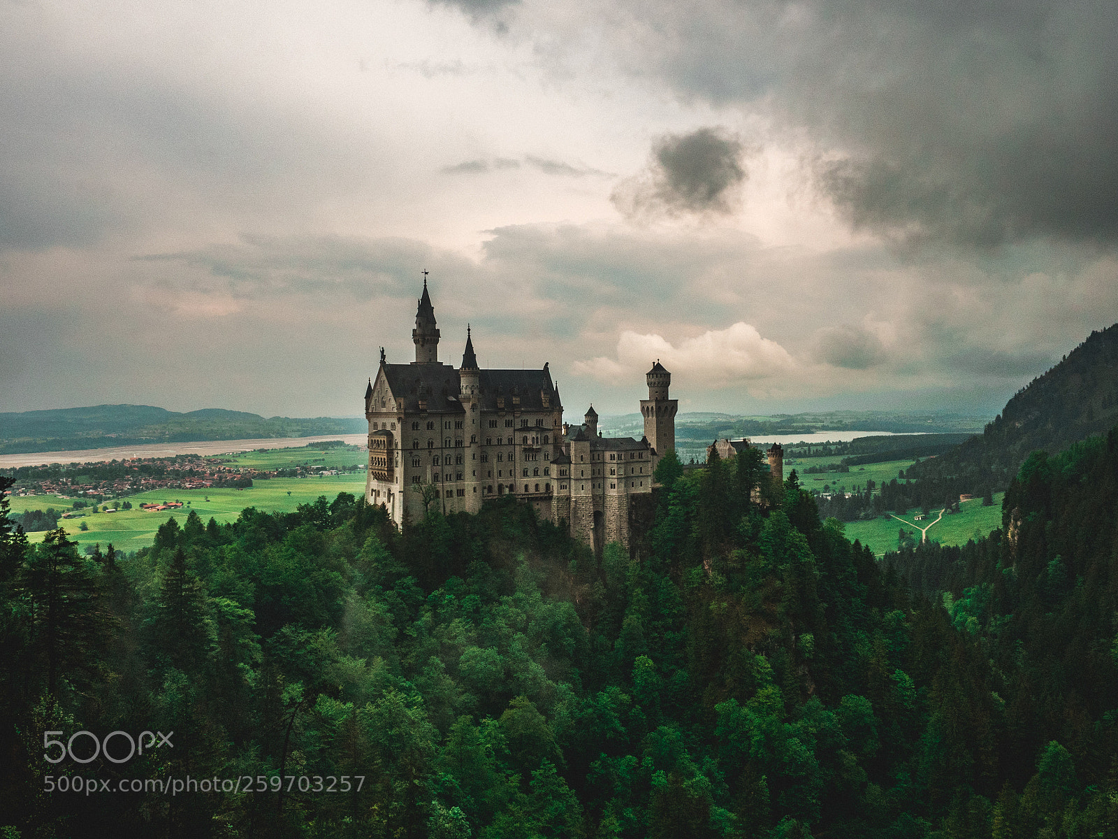 Olympus OM-D E-M5 II sample photo. Neuschwanstein castle photography