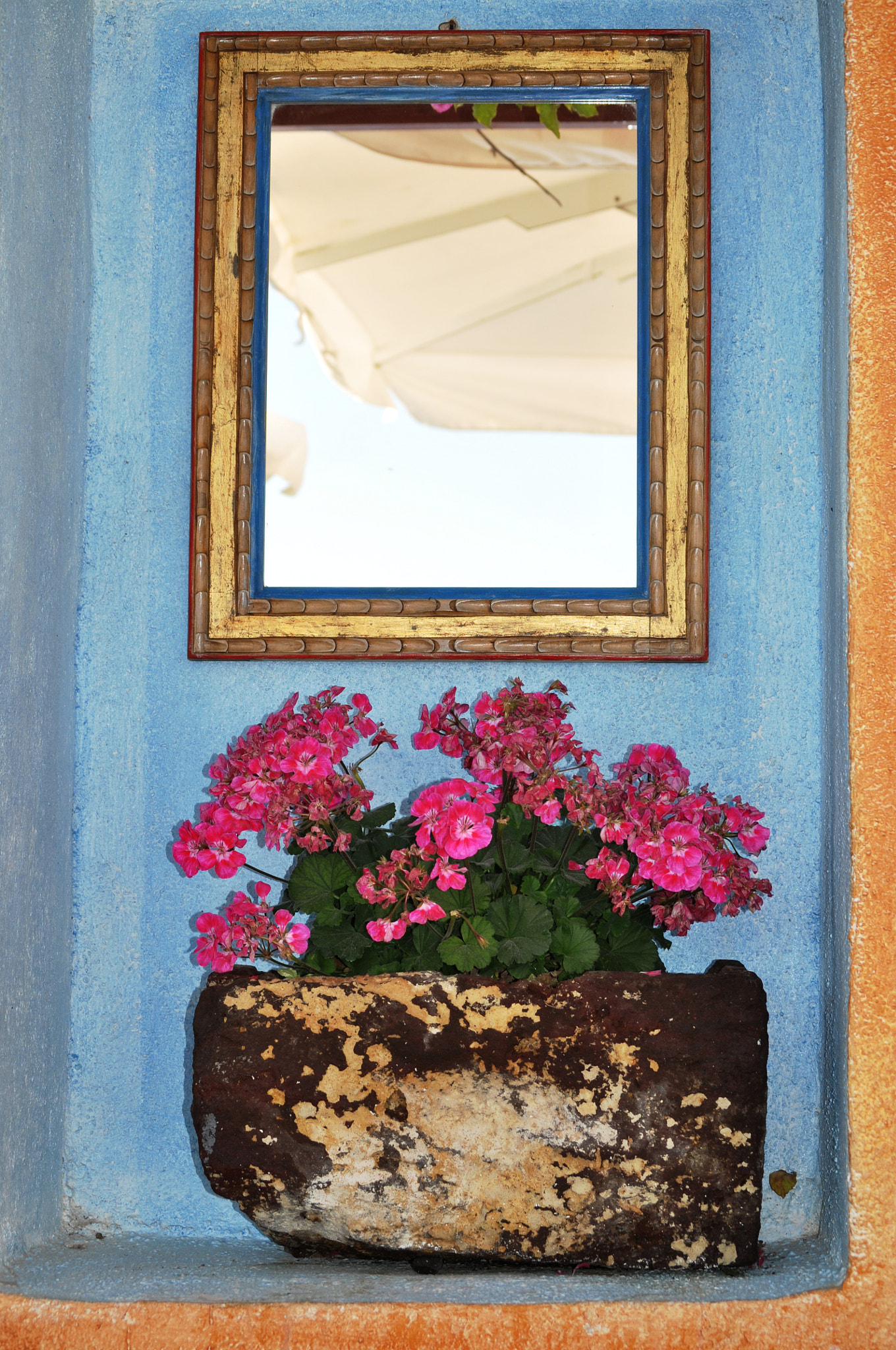 Nikon D5000 sample photo. Little corner photography