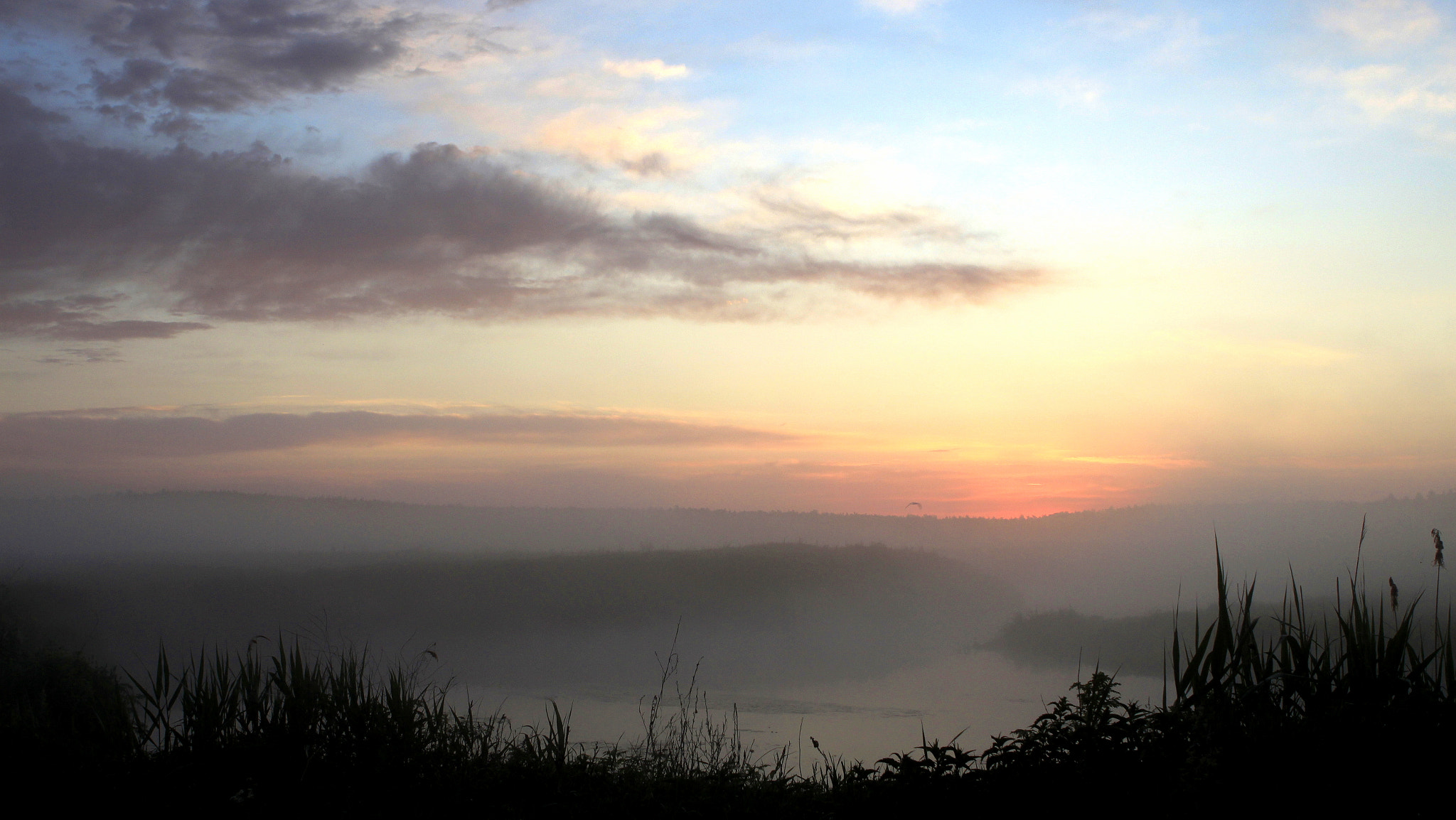 Canon EOS 600D (Rebel EOS T3i / EOS Kiss X5) sample photo. Before sunrise. photography