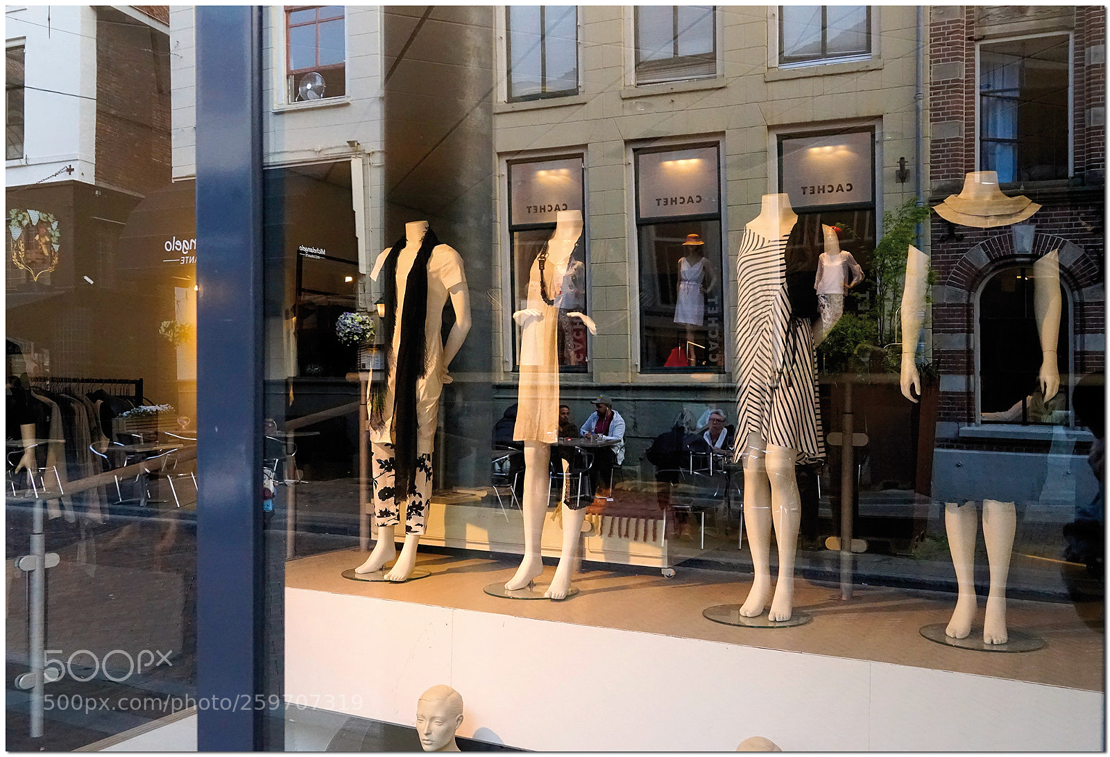 Sony a7 sample photo. Reflections in the shop photography