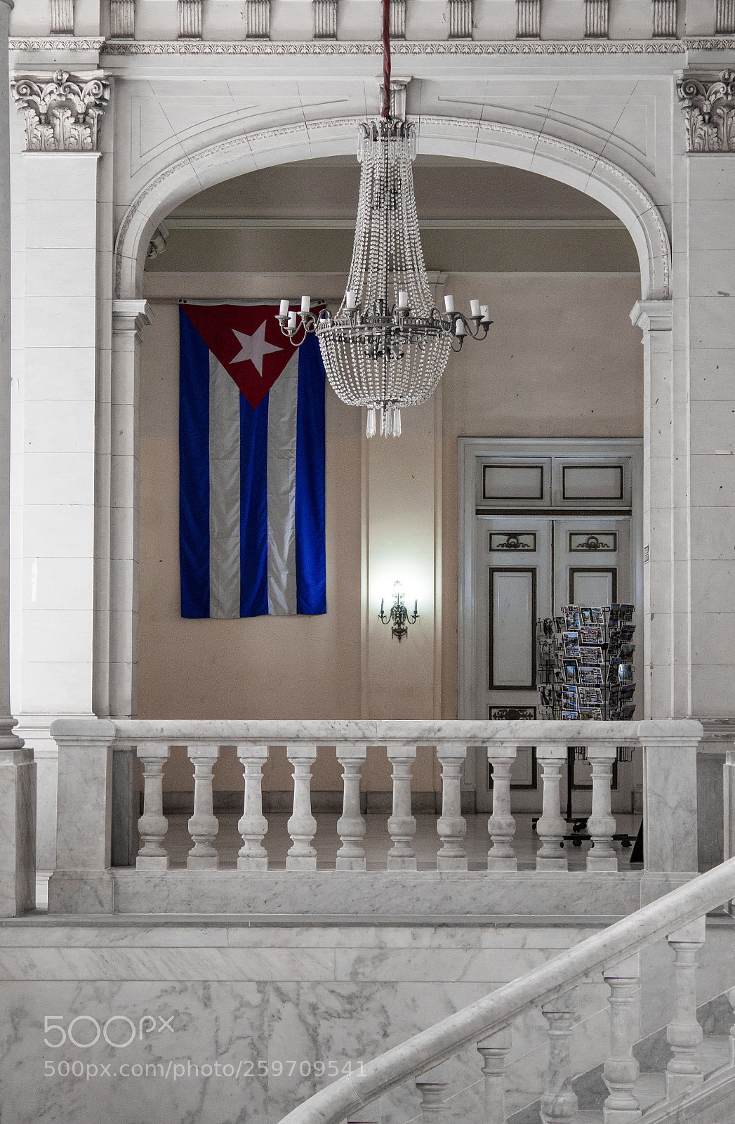 Canon EOS 1200D (EOS Rebel T5 / EOS Kiss X70 / EOS Hi) sample photo. Havana cuba marble palace photography