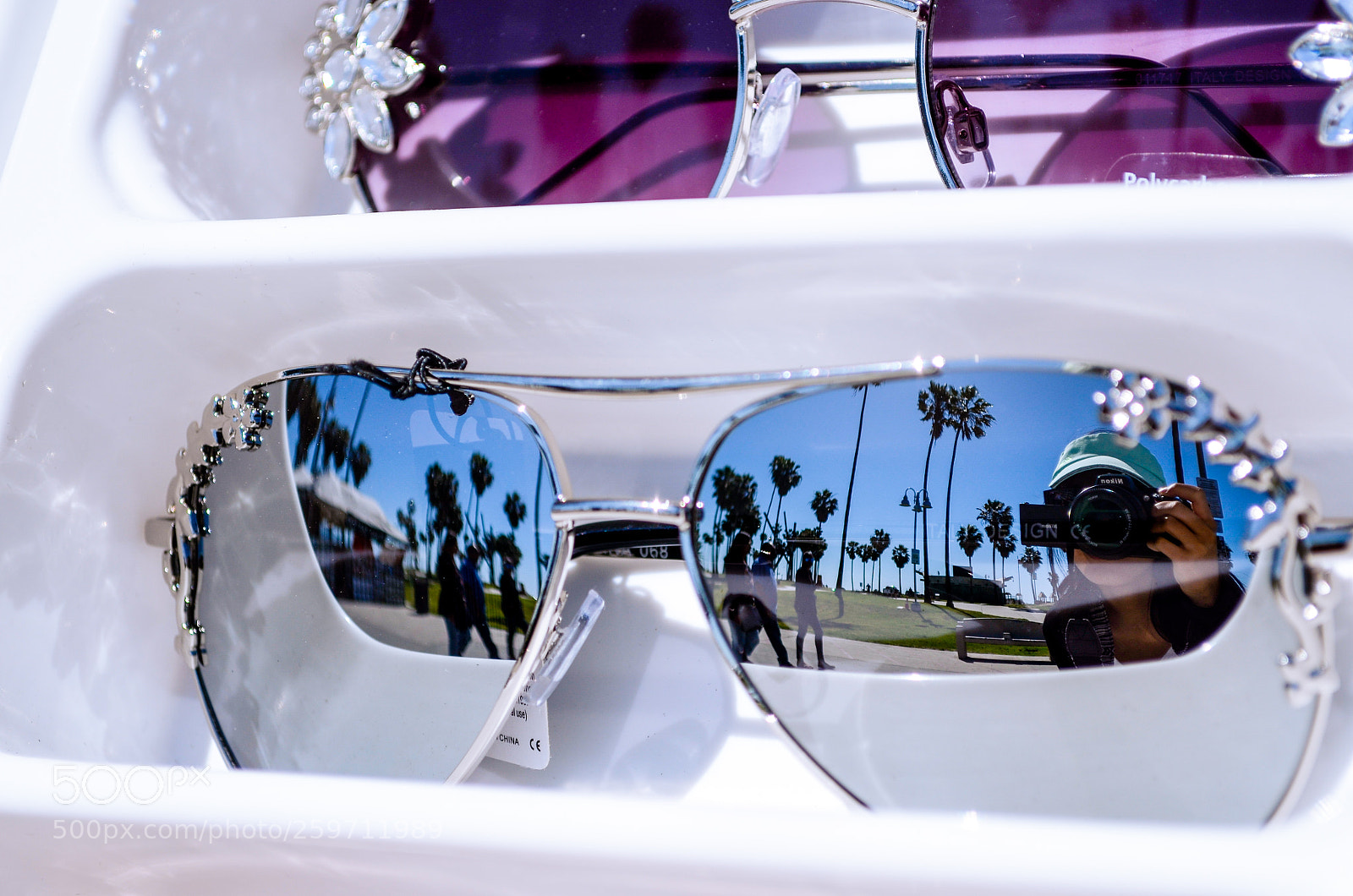 Nikon D5100 sample photo. Sunglasses selfie photography