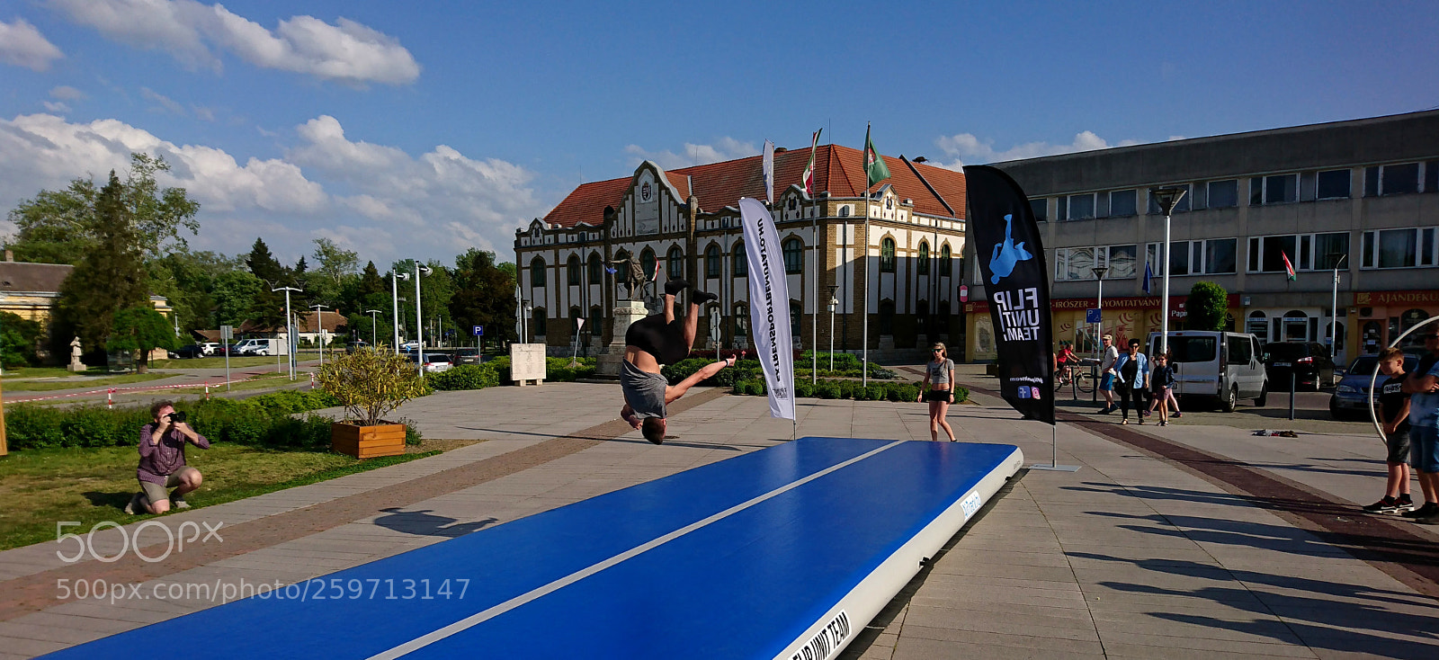 Sony Xperia XZ sample photo. Europe days k rmend photography