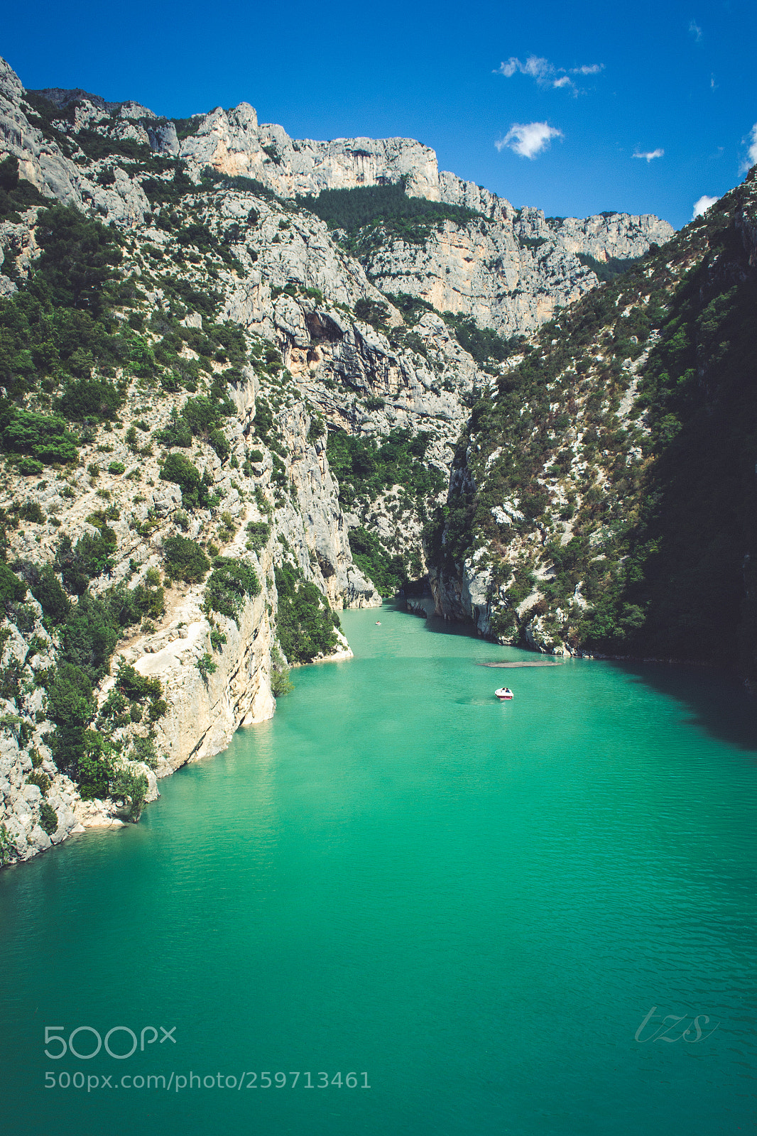 Nikon D3100 sample photo. Lac de castillon photography