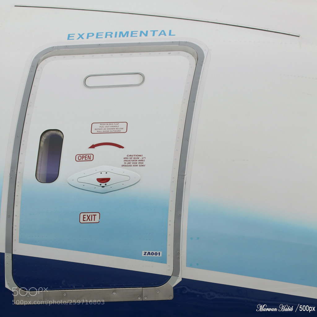 Canon EOS 50D sample photo. Boeing 787-8 prototype photography