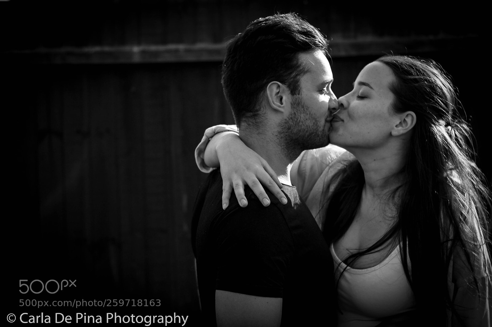 Canon EOS 700D (EOS Rebel T5i / EOS Kiss X7i) sample photo. Couple in love photography