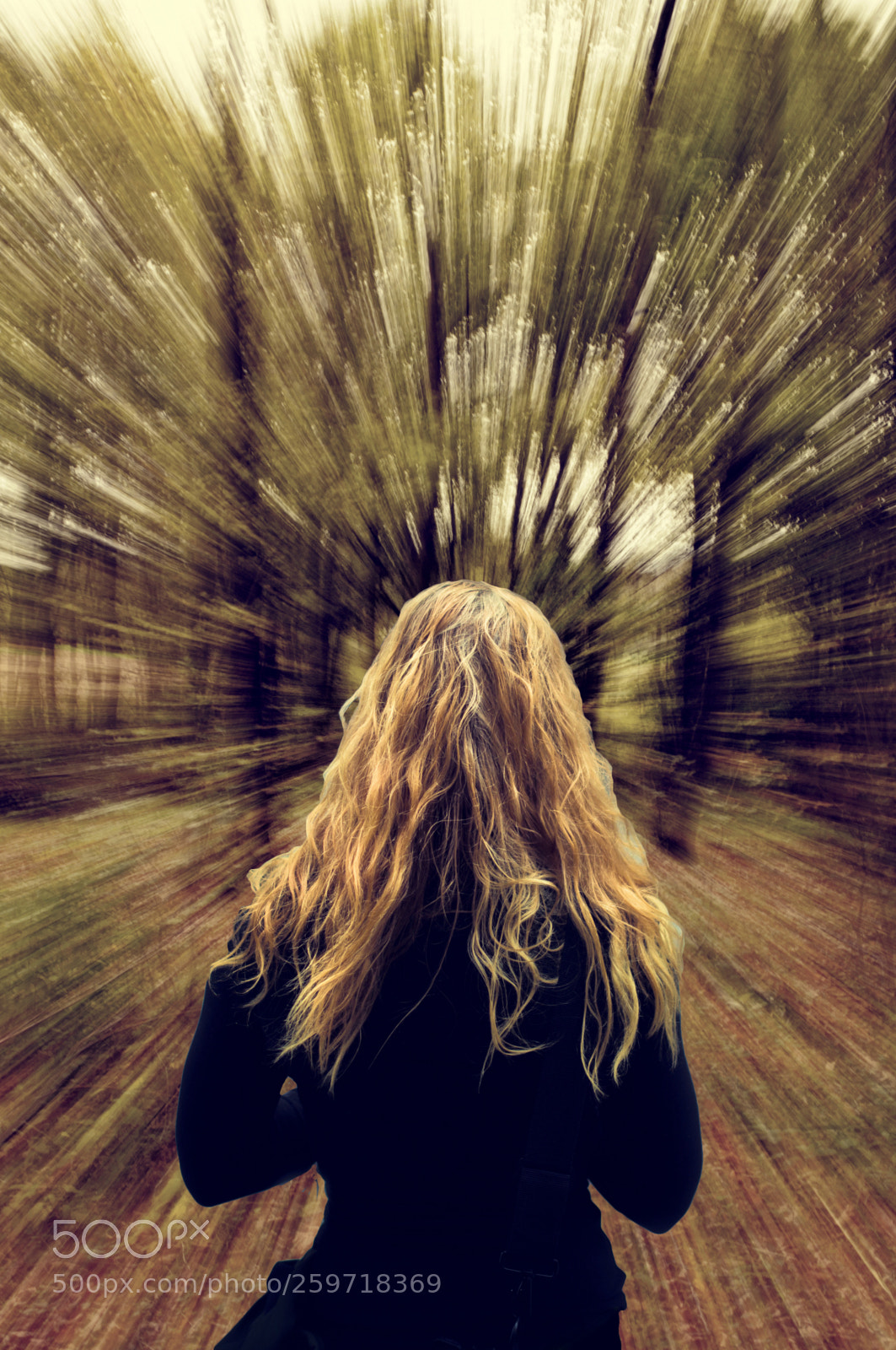 Nikon D5000 sample photo. Woman in the woods photography