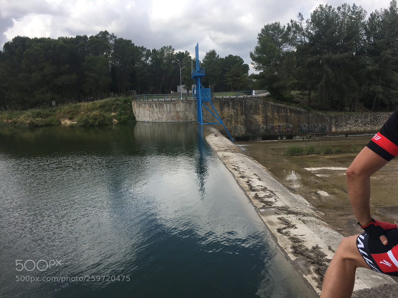 Apple iPhone 6s sample photo. Presa embalse torre del photography