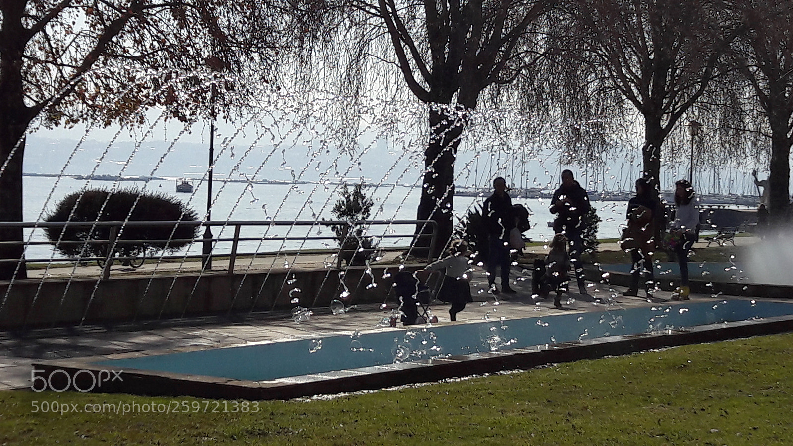 Samsung Galaxy A5(2016) sample photo. Gotas en el aire. photography