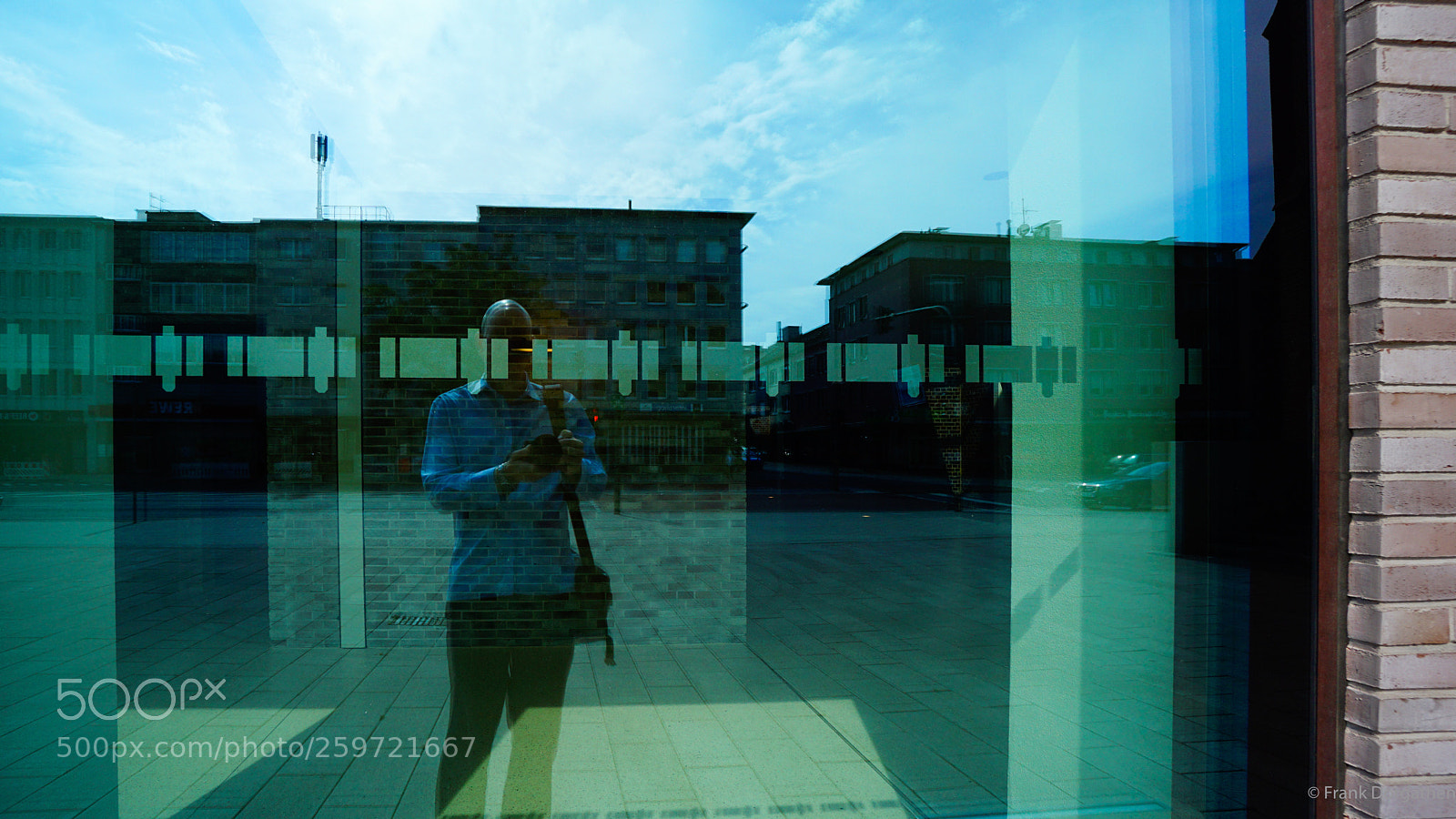 Sony a6000 sample photo. In the window photography