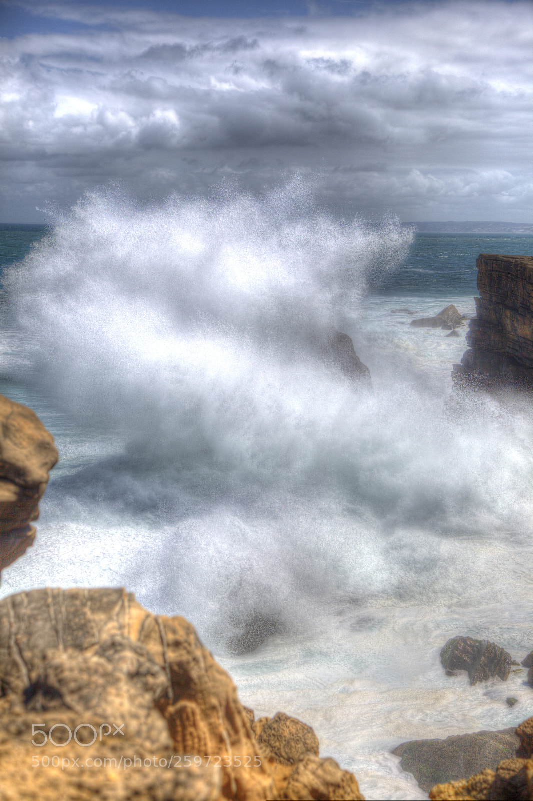Canon EF 24-105mm F4L IS USM sample photo. Wave photography