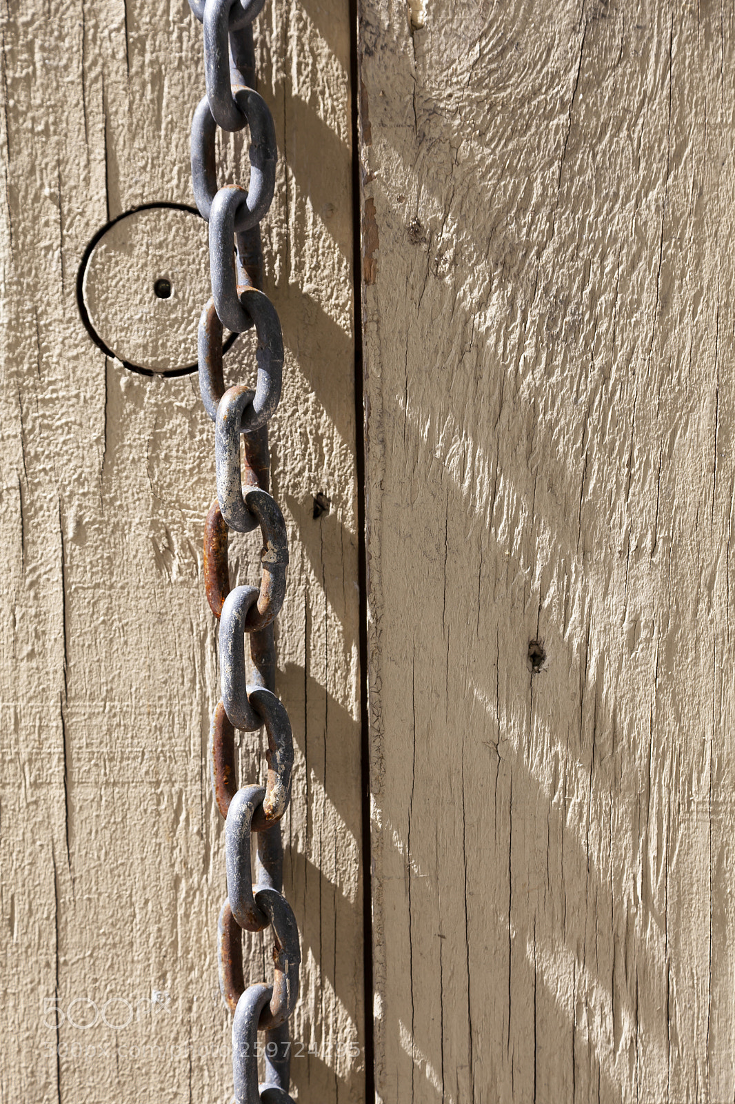 Canon EOS 5D Mark II sample photo. Chain photography