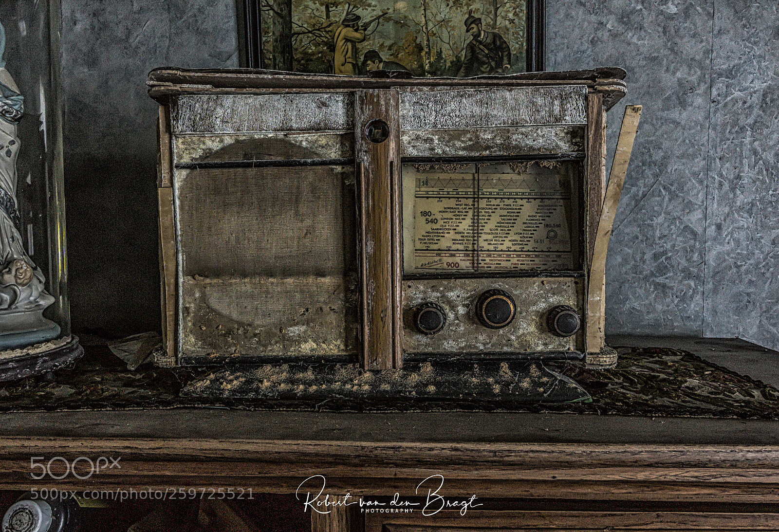 Canon EOS 700D (EOS Rebel T5i / EOS Kiss X7i) sample photo. Old radio photography