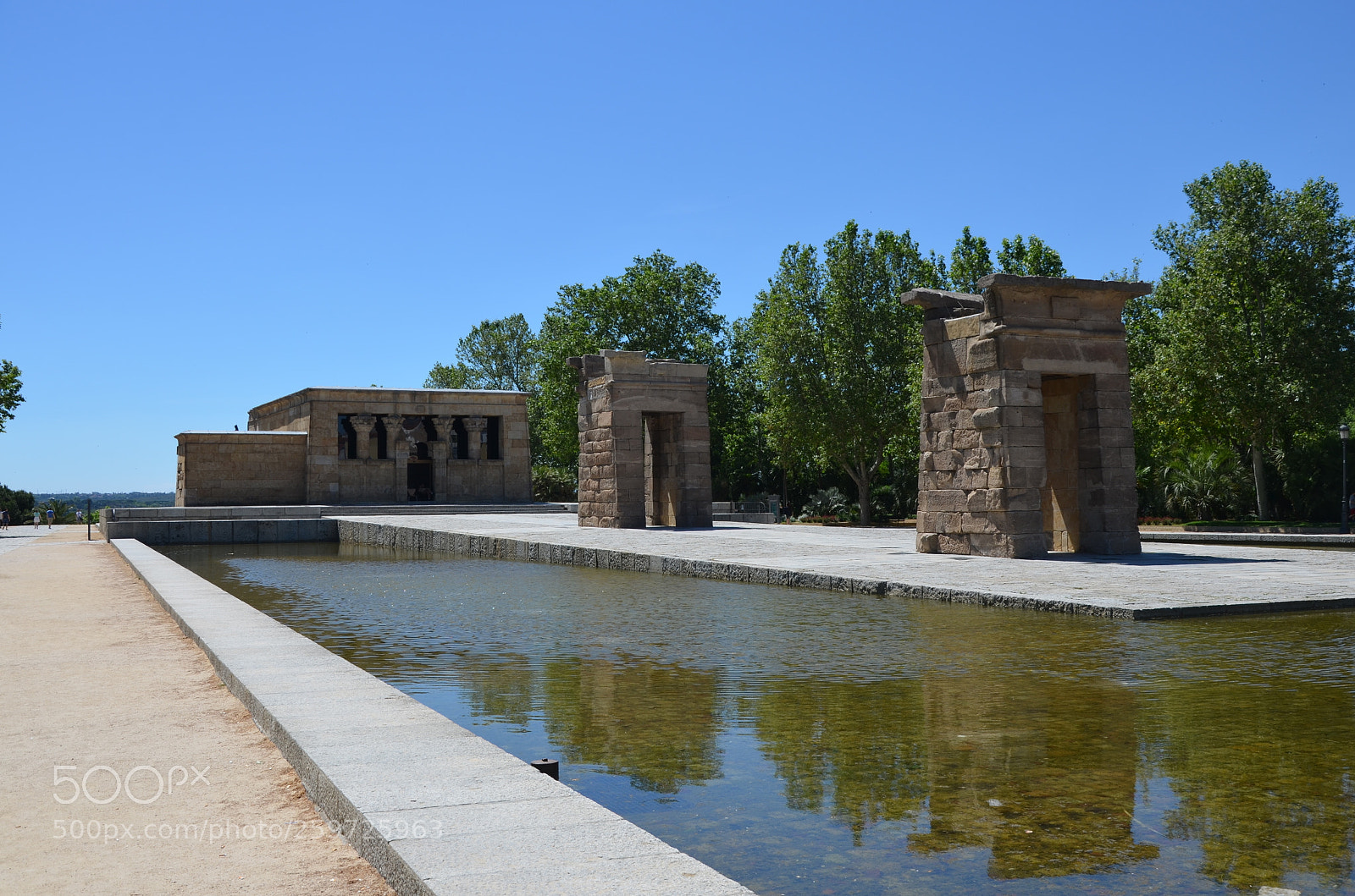 Nikon D5100 sample photo. Egypt in madrid photography
