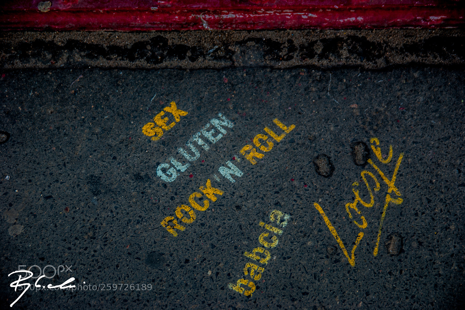 Sony Alpha DSLR-A350 sample photo. Sex, gluten, rock 'n photography