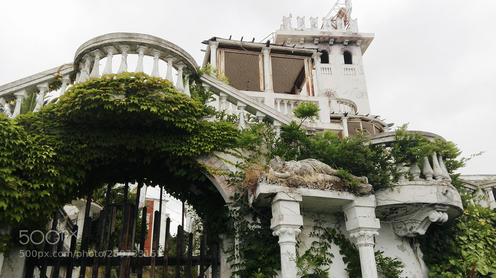 HUAWEI P8 Lite sample photo. Urban explorers' summer 2 photography