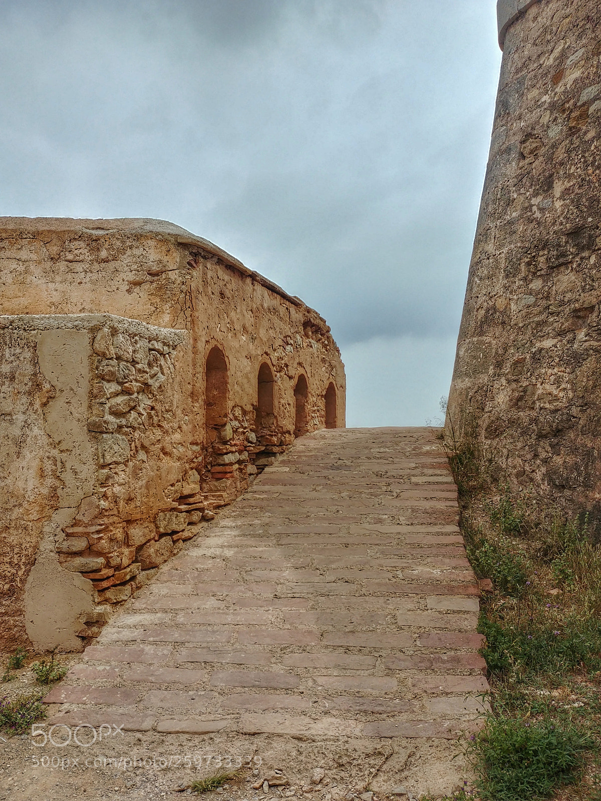 LG G6 sample photo. Sagunto castle detail photography
