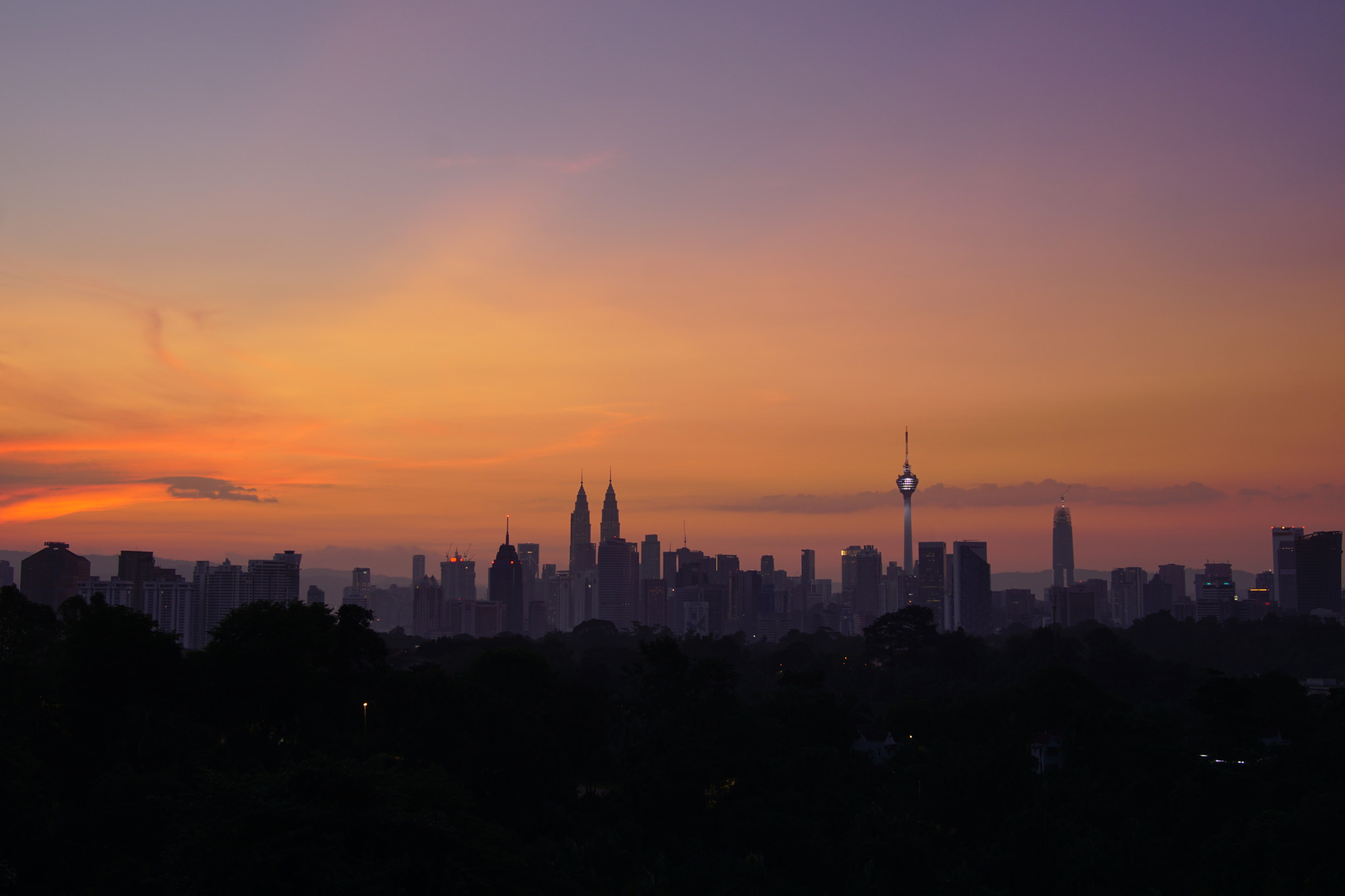 Sony a6000 sample photo. Beautiful and dramatic sunrise view of kuala lumpur city photography