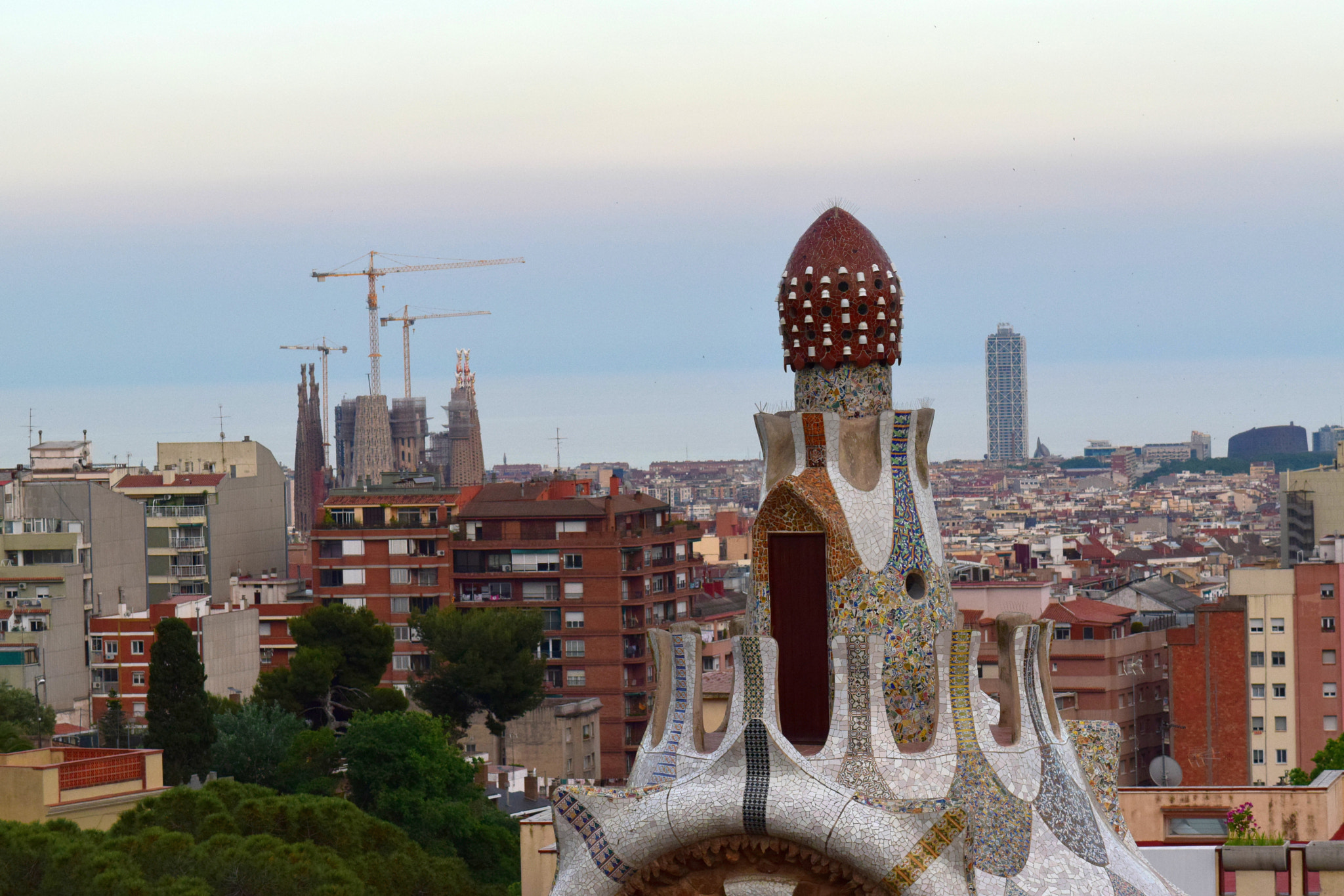 Nikon AF-S DX Micro-Nikkor 85mm F3.5G ED VR sample photo. Barcelona photography